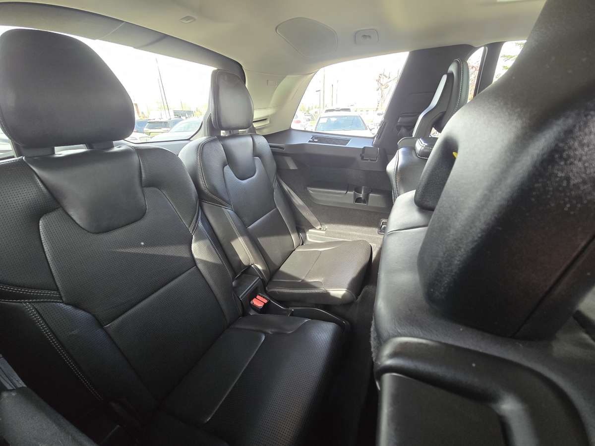 2016 Volvo XC90 Inscription thumb 13
