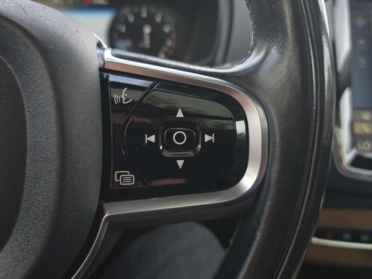 2016 Volvo XC90 Inscription thumb 21