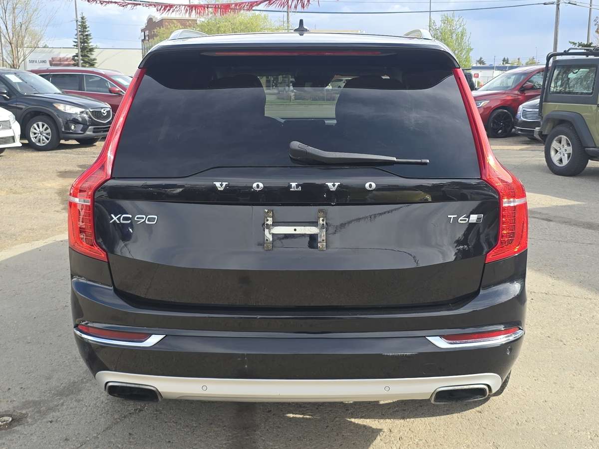 2016 Volvo XC90 Inscription alt 4