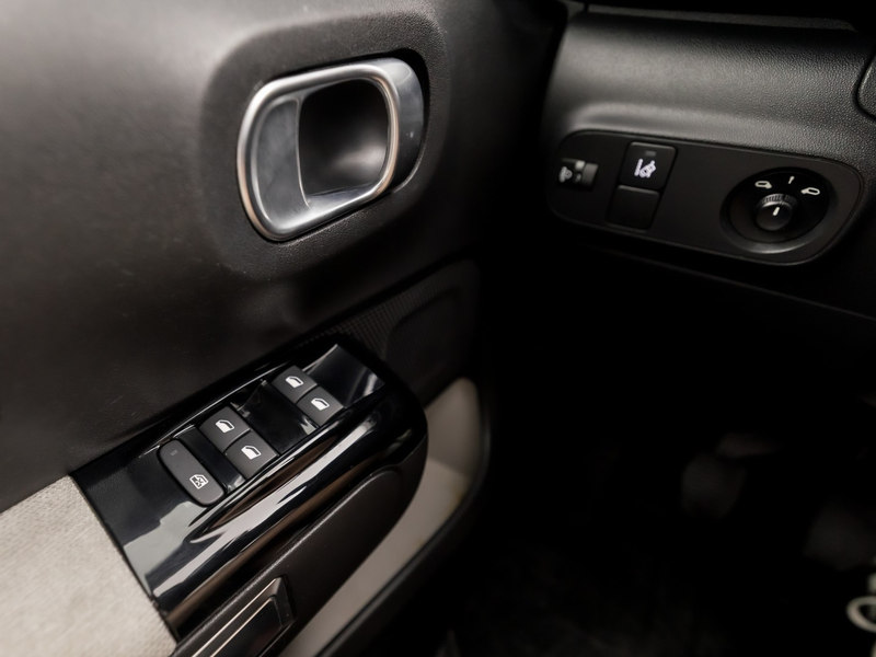 Citroen C3 1.2 PureTech S&S Shine Sport (APPLE CARPLAY, GROOT — photo 22