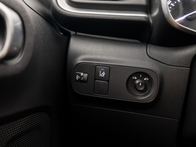 Citroen C3 1.2 PureTech S&S Shine Sport (APPLE CARPLAY, GROOT — photo 23