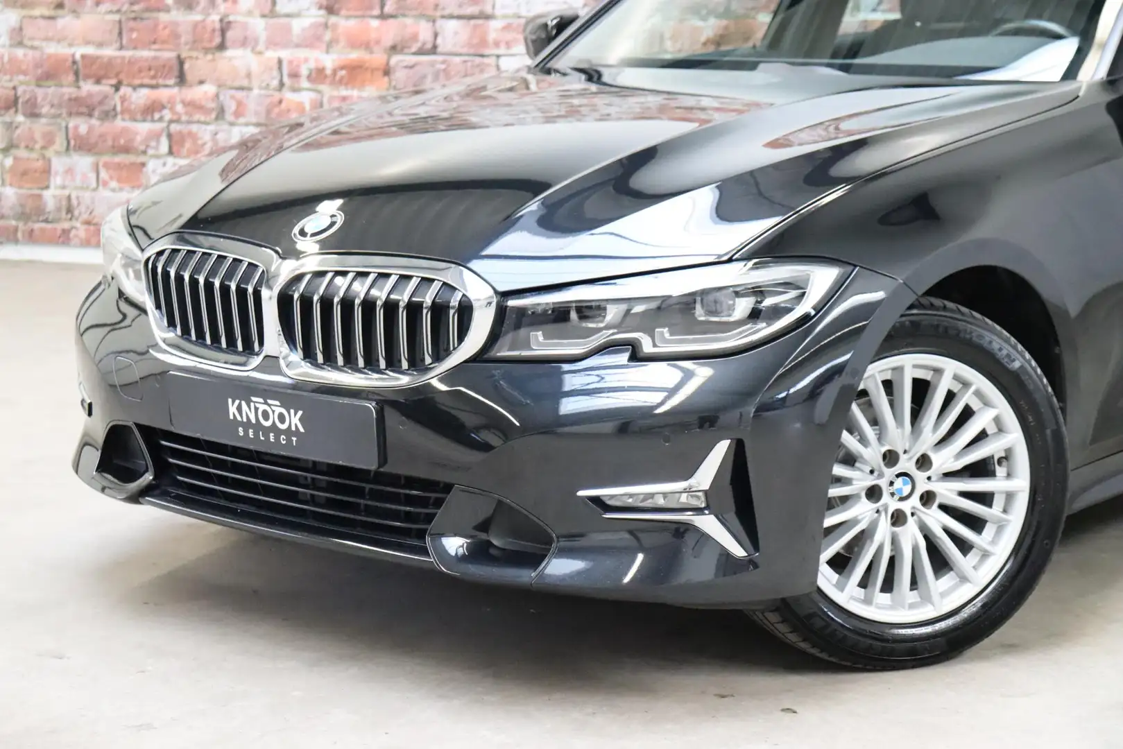 BMW 318 3-serie Sedan 318i High Executive Luxury Line Auto Noir - 2