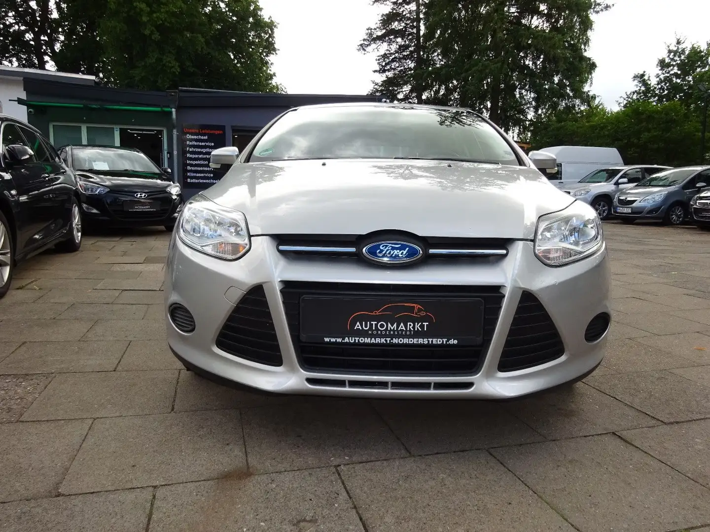 Ford Focus Turnier Ambiente/Klimaanlage/ 2-Hand - 2