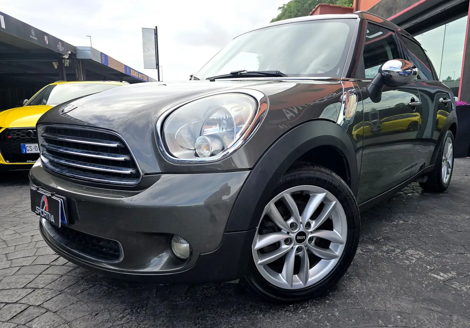 MINI Cooper Countryman ottime condizioni garanzia 12 mesi! Grigio - 1