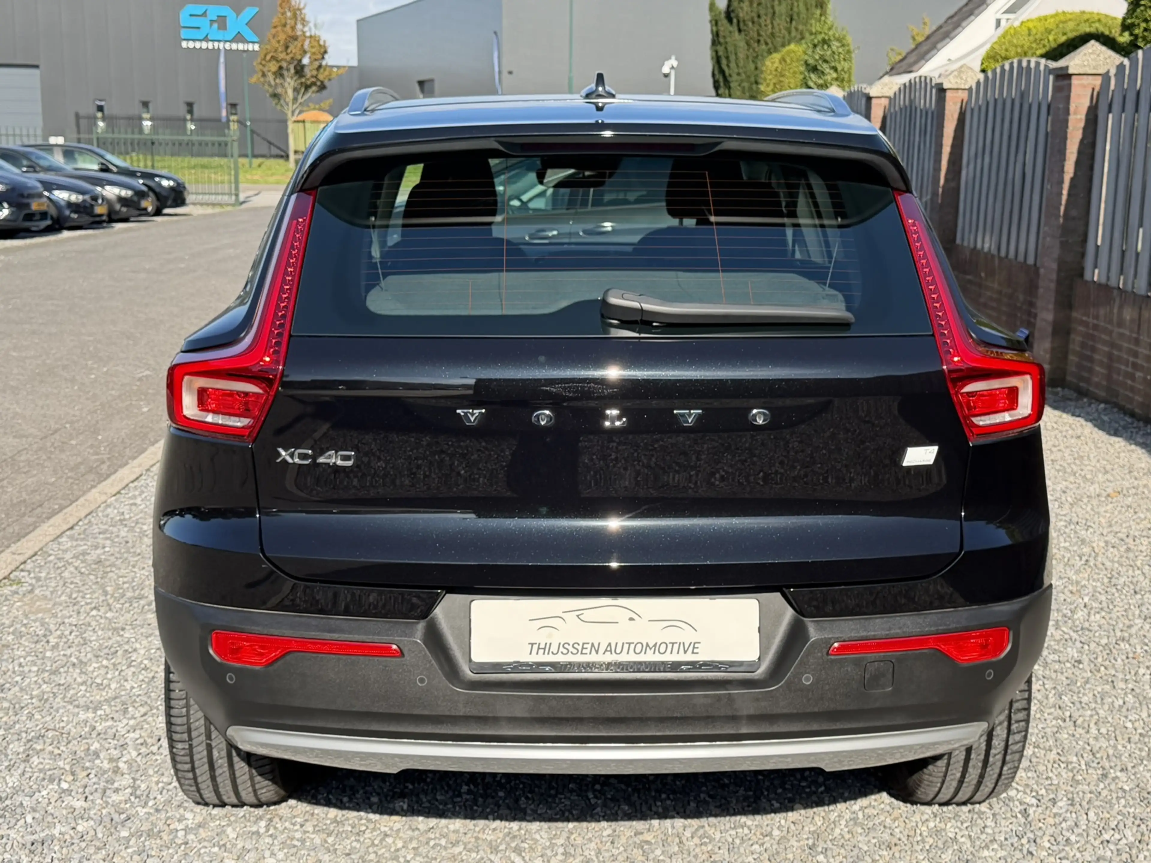 Volvo XC40 1.5 T4 Recharge Inscription Expression TREKHAAK CL — photo 5