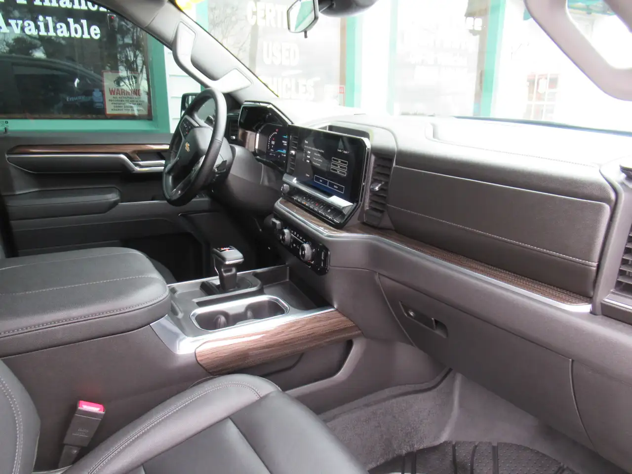 Chevrolet Silverado 1500 снимка Chevrolet Silverado 1500