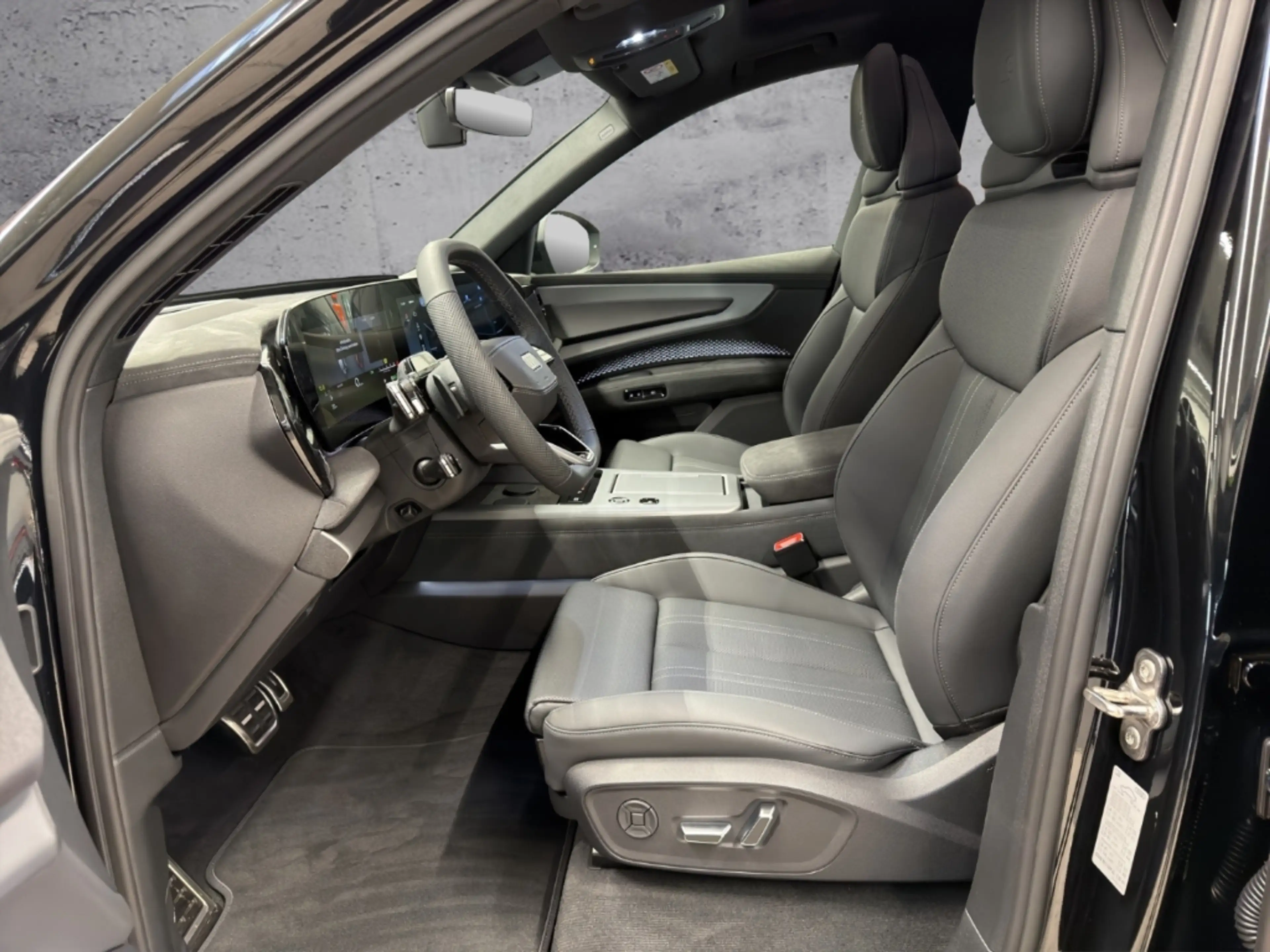 Audi Q7 TDI qu. Neues Modell !! TECHPLUS 22 AHK PANO STANH — photo 8