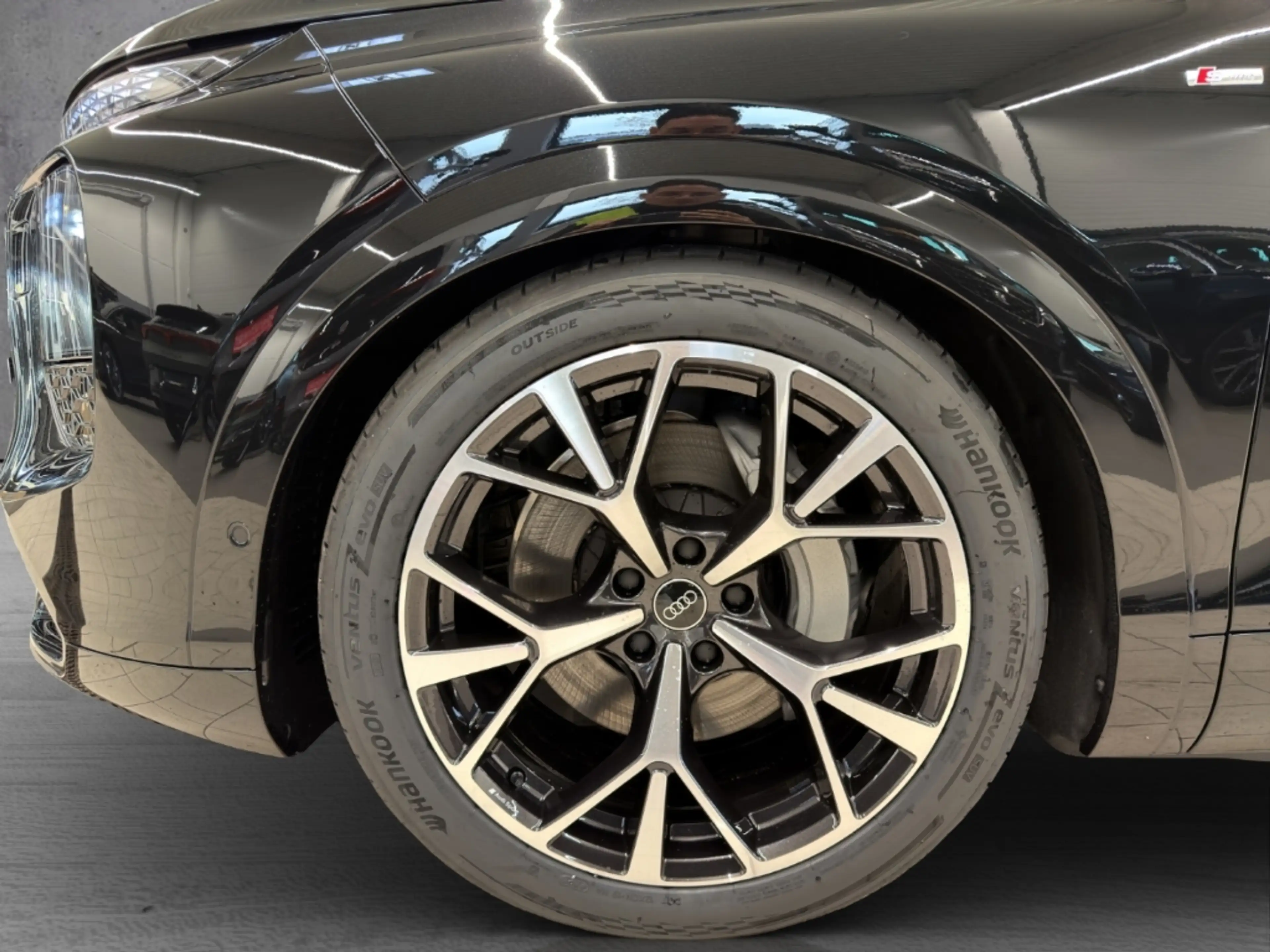 Audi Q7 TDI qu. Neues Modell !! TECHPLUS 22 AHK PANO STANH — photo 4