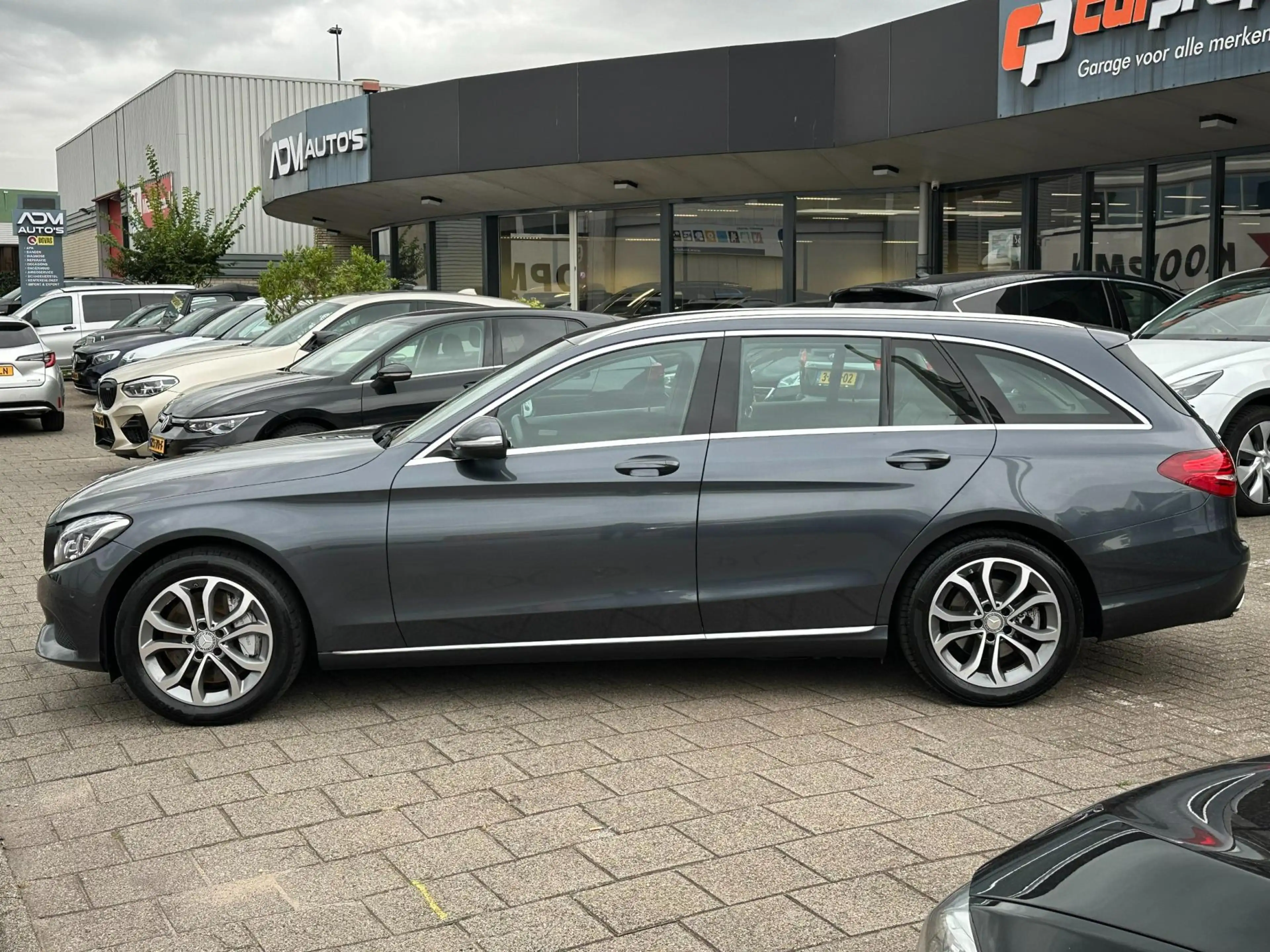 Mercedes-Benz C 350 Estate e Lease Edition — photo 3