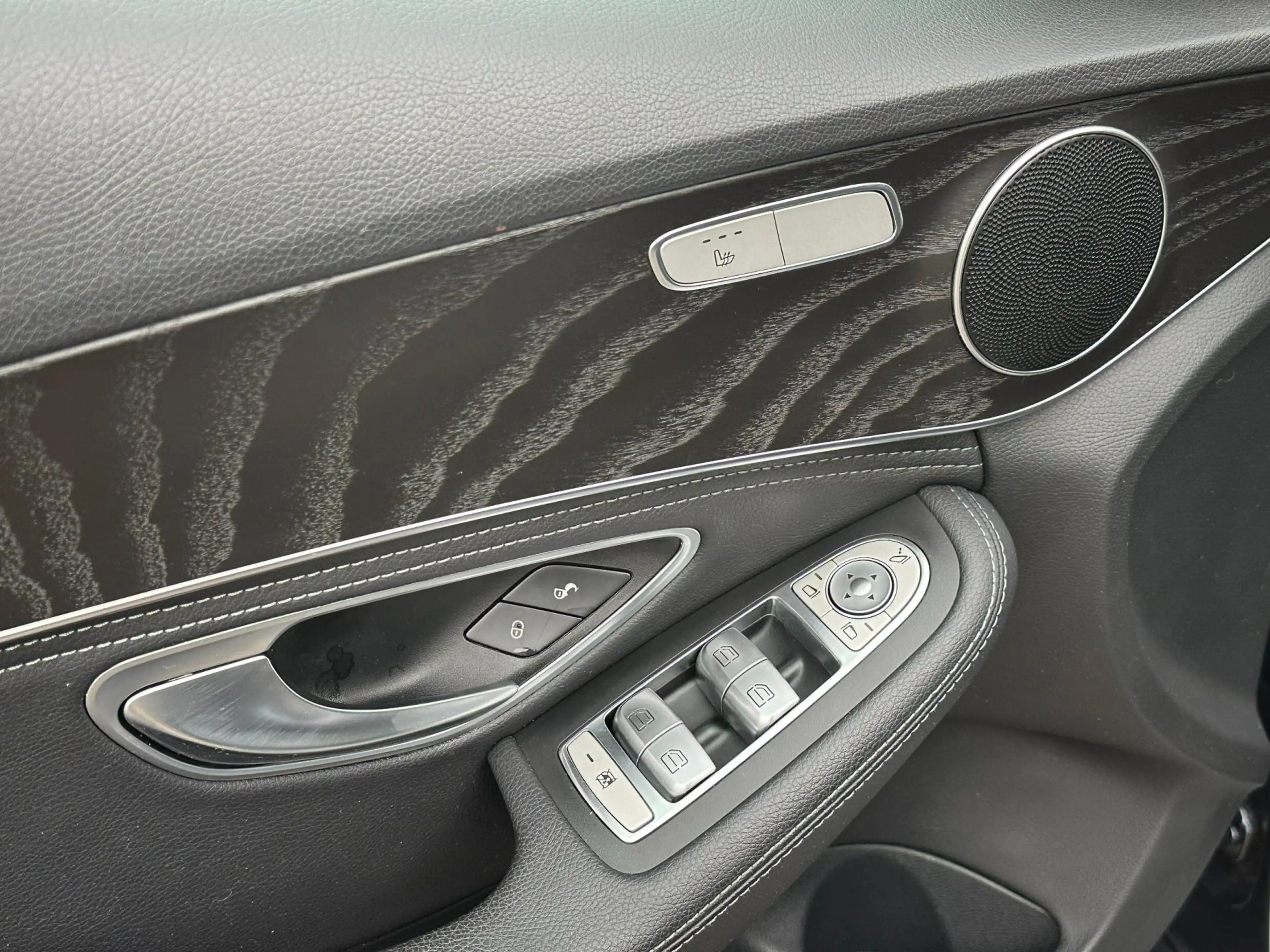 Mercedes-Benz C 350 Estate e Lease Edition — photo 17