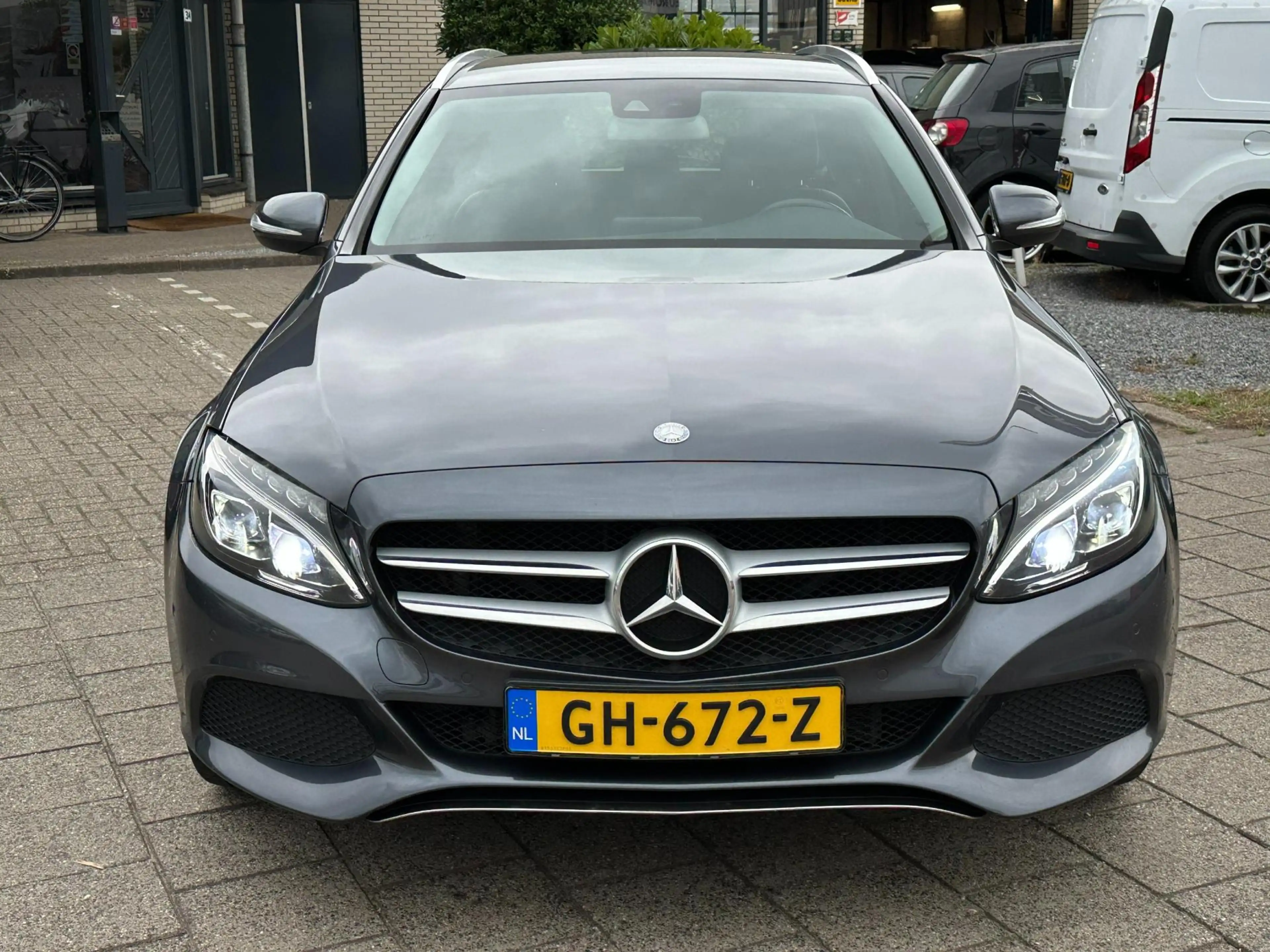 Mercedes-Benz C 350 Estate e Lease Edition — photo 11