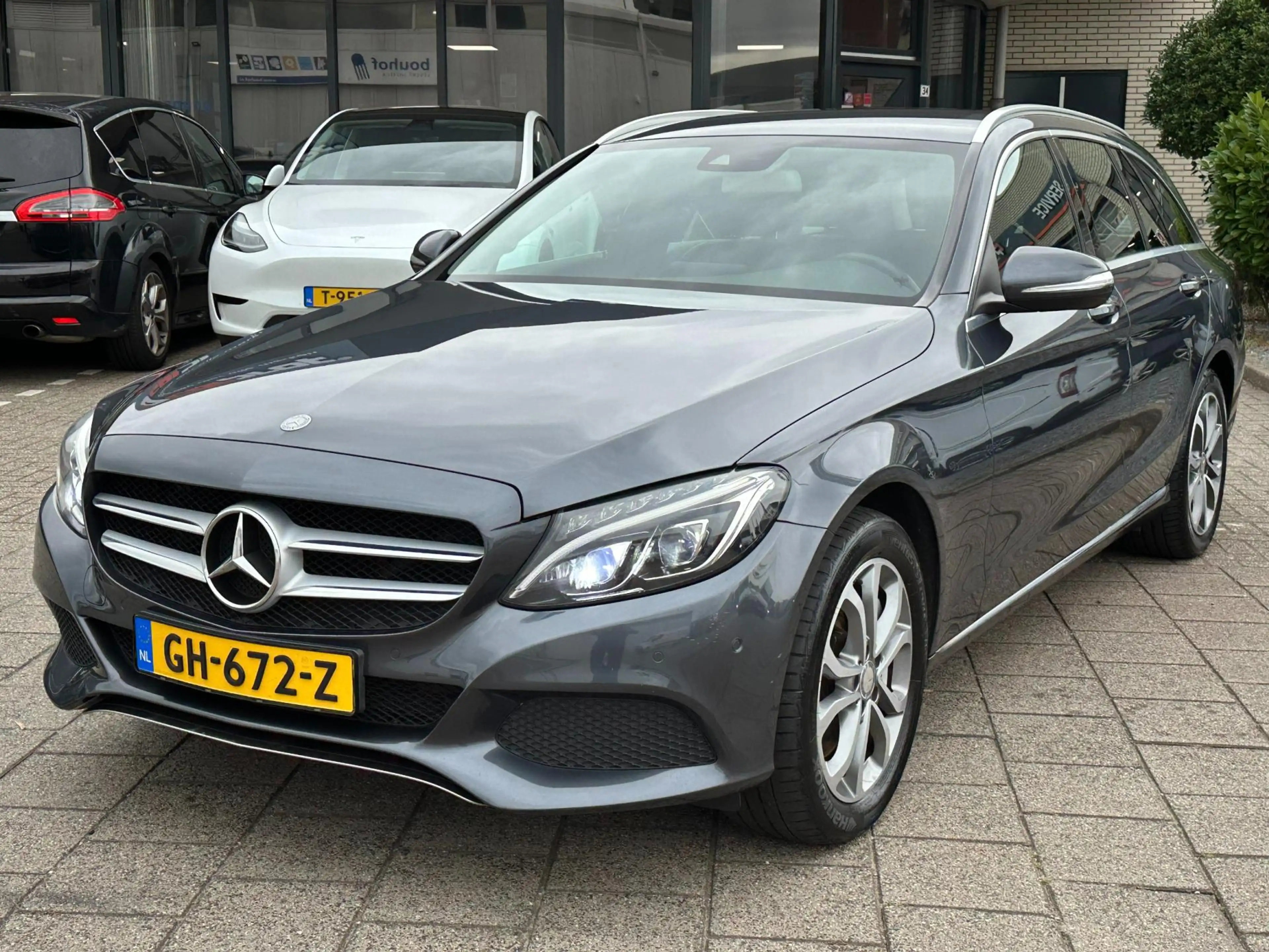 Mercedes-Benz C 350 Estate e Lease Edition — photo 10