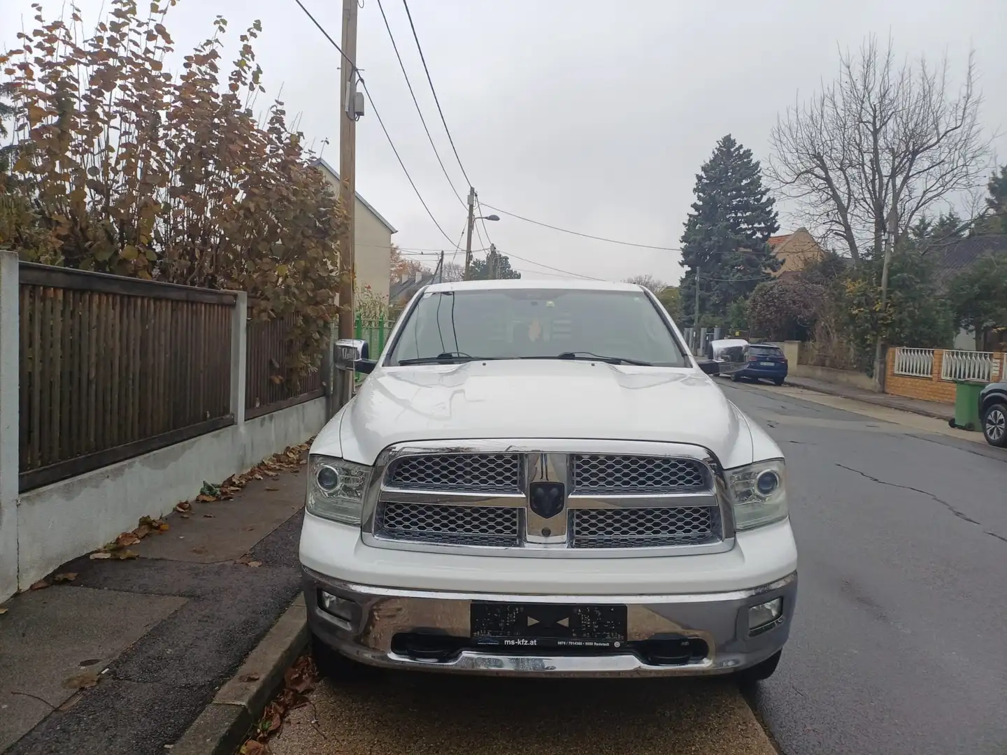 Dodge RAM 1500 4x4 SLT Crew Cab Hemi V8 Blanc - 1