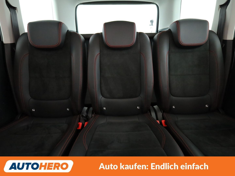 SEAT Alhambra 1.4 TSI FR — photo 15