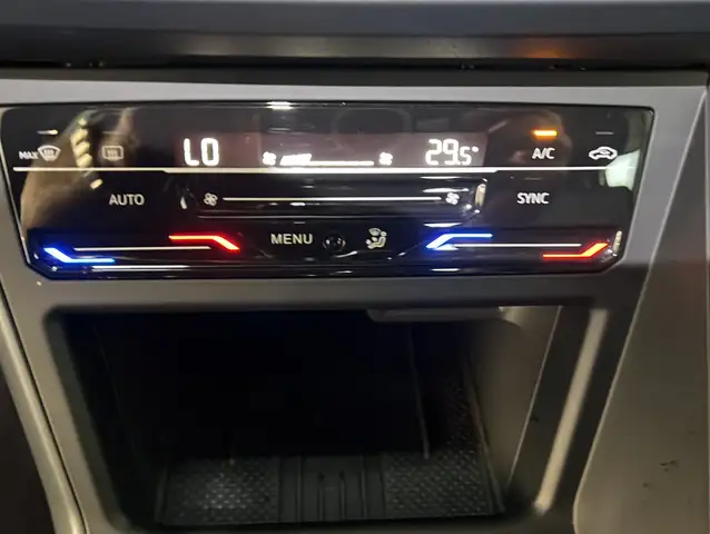 Volkswagen Taigo view 17
