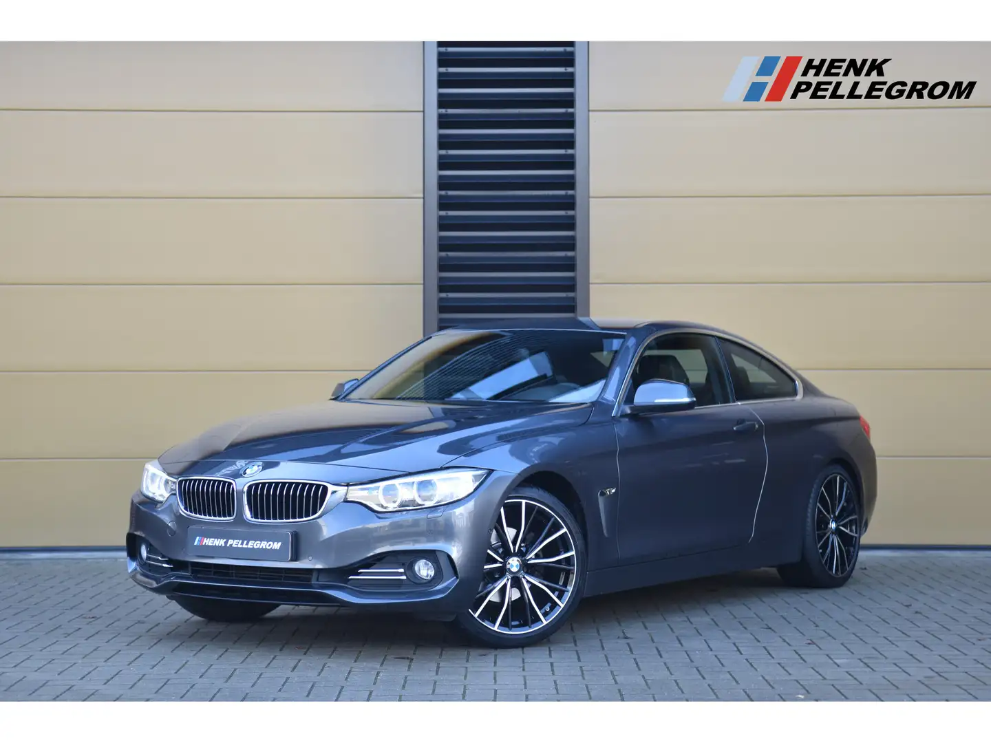 BMW 420 4-serie Coupé 420i High Executive * Luxury line * Grijs - 1