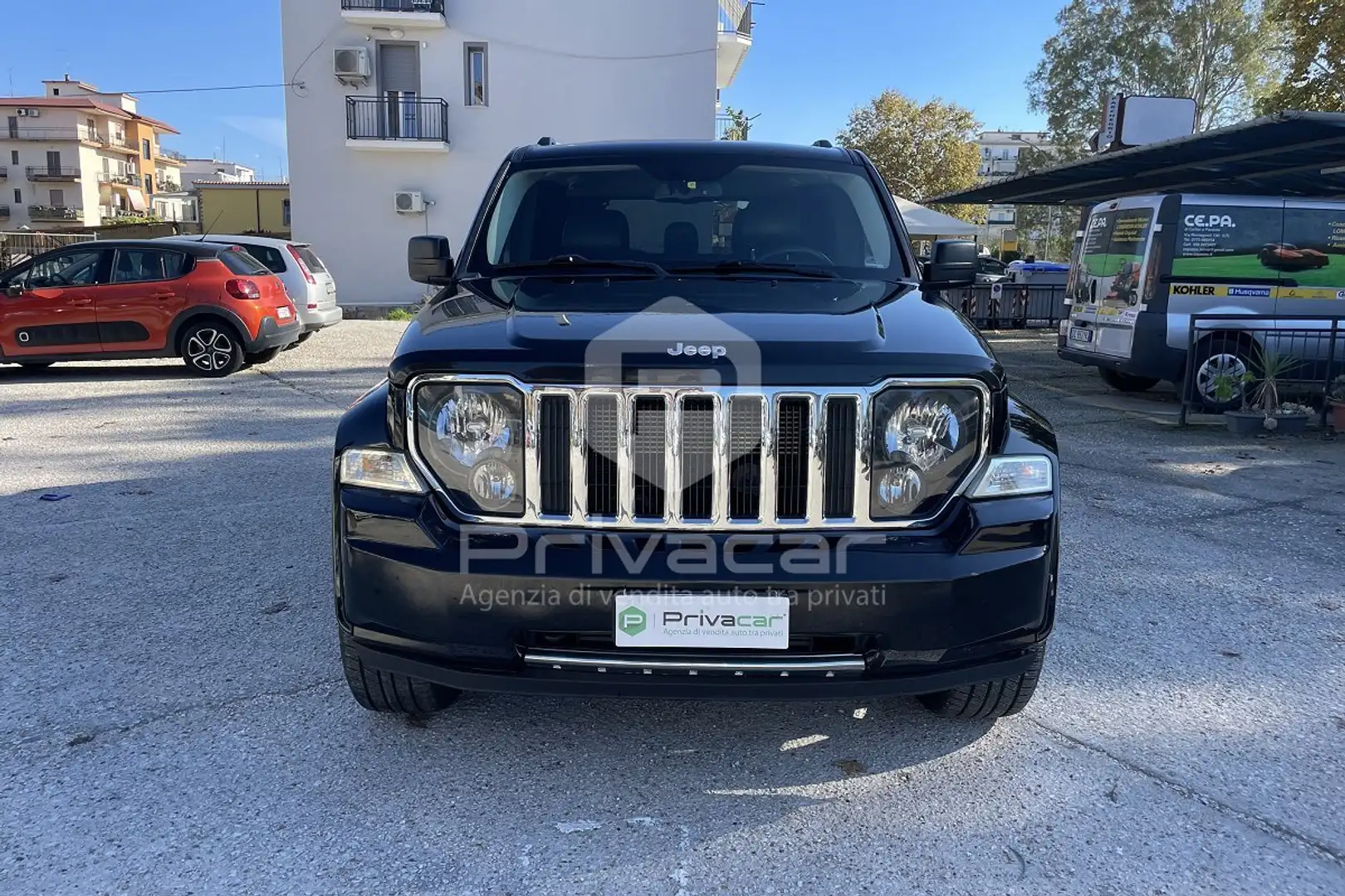 Jeep Cherokee Cherokee 2.8 CRD DPF Limited Auto Nero - 2