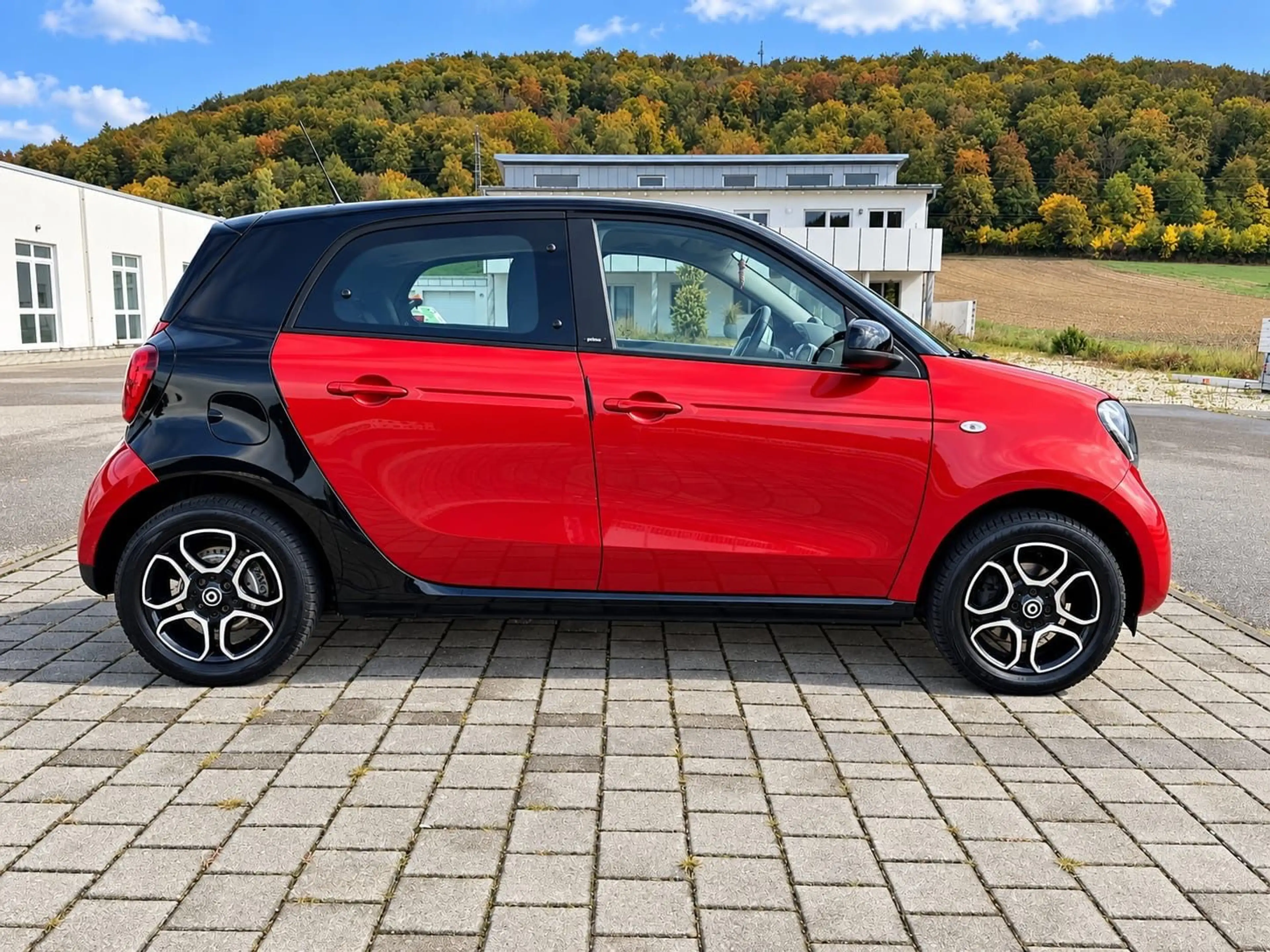 smart forFour Smart ForFour Prime Klima Vollleder Navi Kamera — photo 5