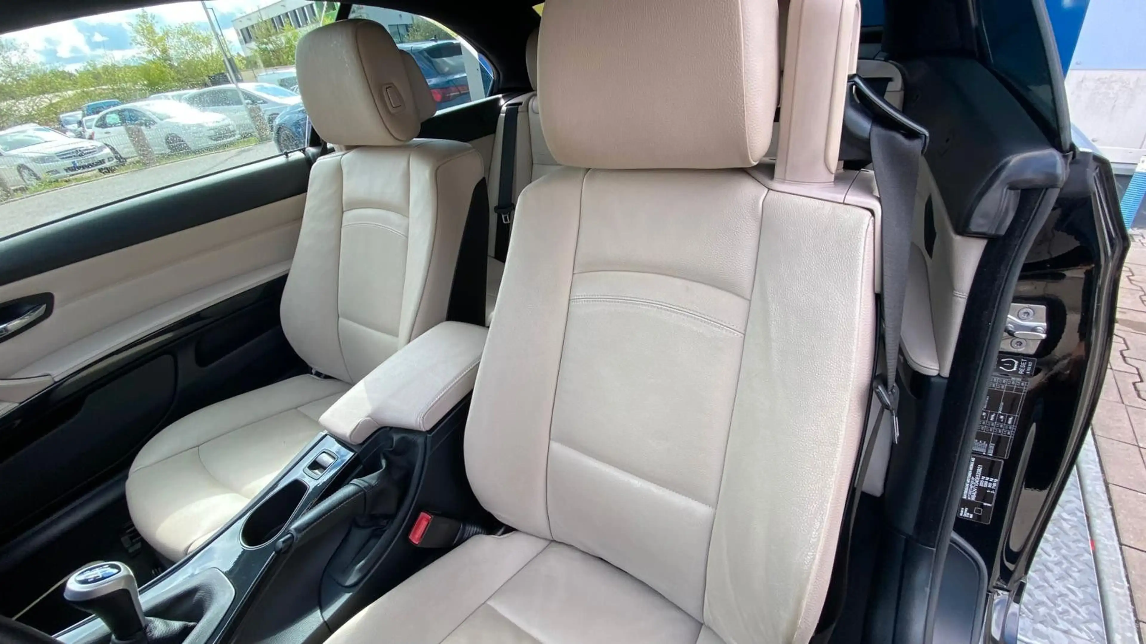 BMW 318 i Cabrio Memory-Sitze SHZ Xenon Vollleder — photo 14