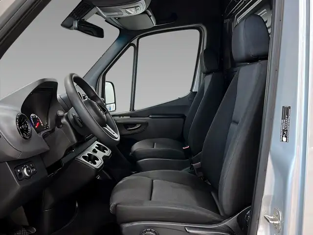 Mercedes-Benz Unknown Model view 10