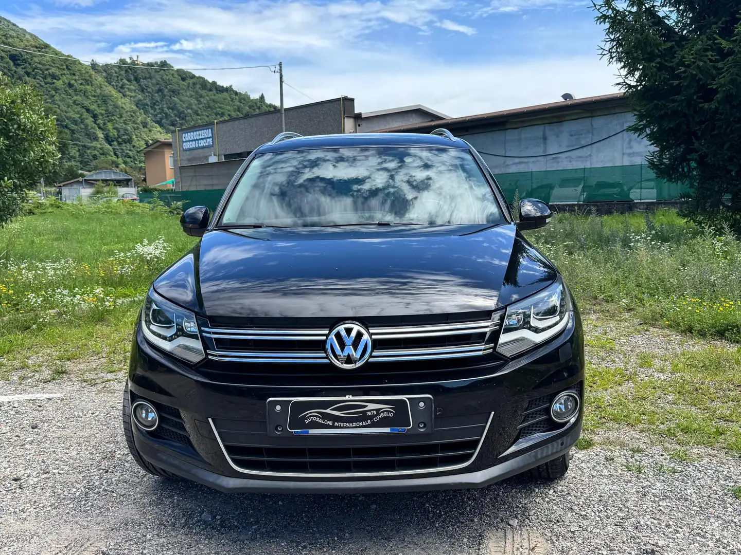 Volkswagen Tiguan Tiguan 2.0 tdi 4 MOTION Neopatentati Negro - 2