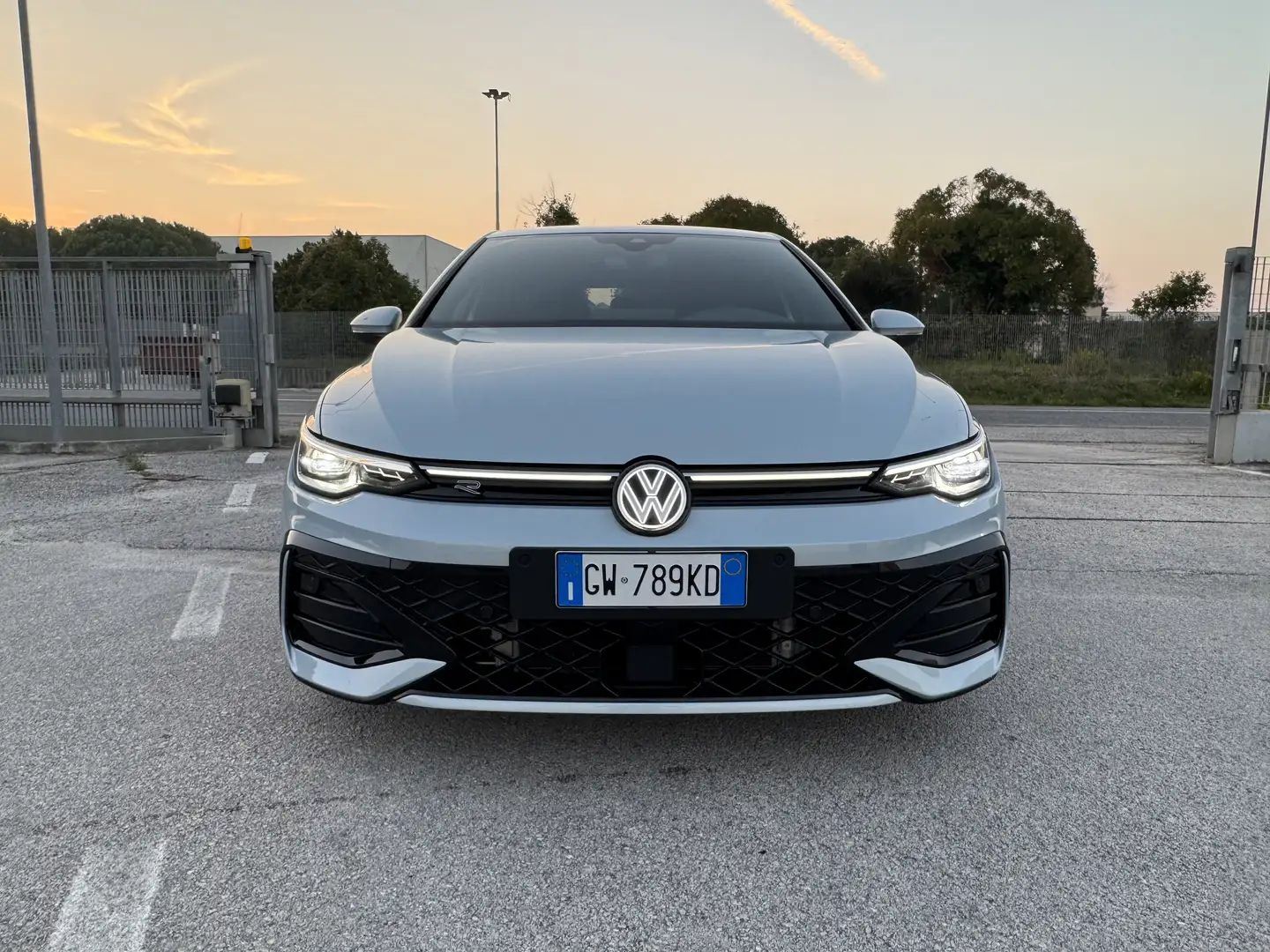 Volkswagen Golf 2.0 tdi R-Line Plus 150cv dsg Bleu - 2