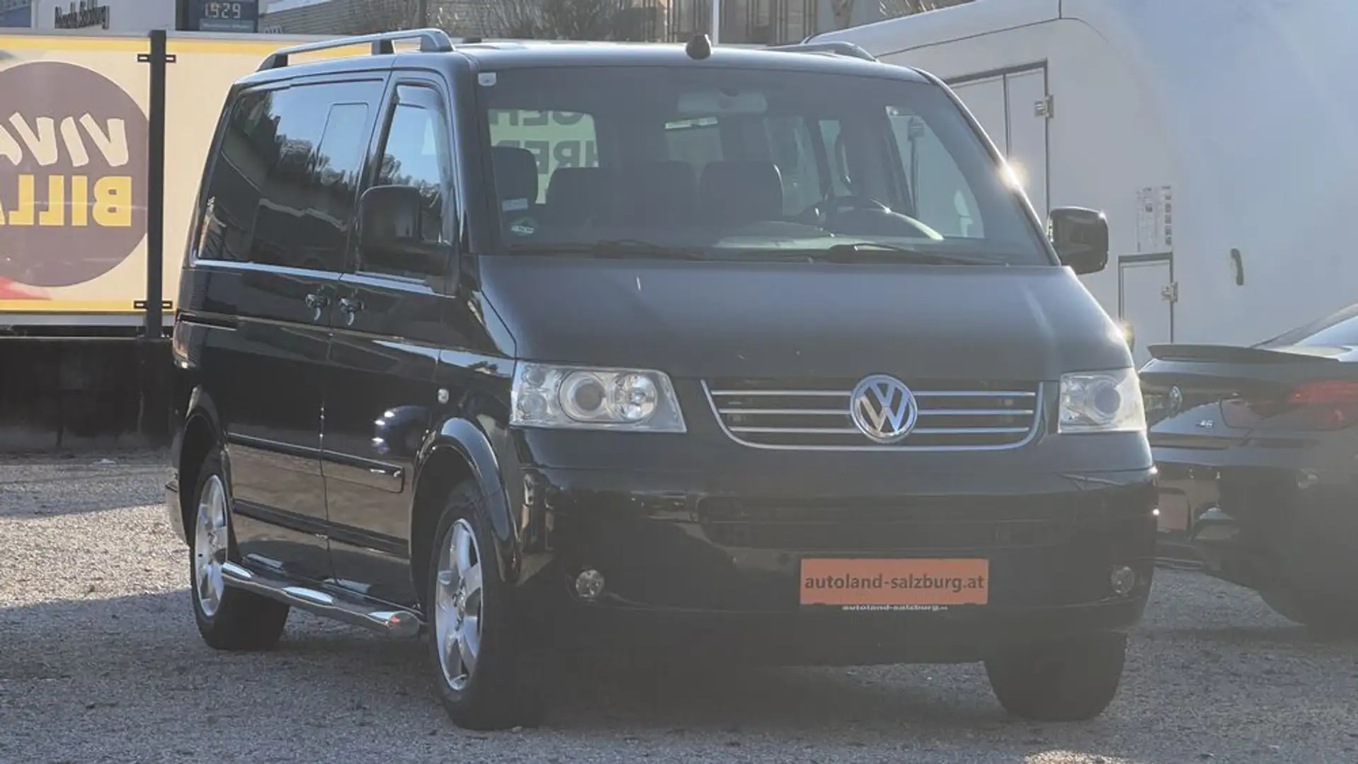 Volkswagen T5 Multivan Highline*Service gepflegt* NAVI *6 SITZER* Schwarz - 1