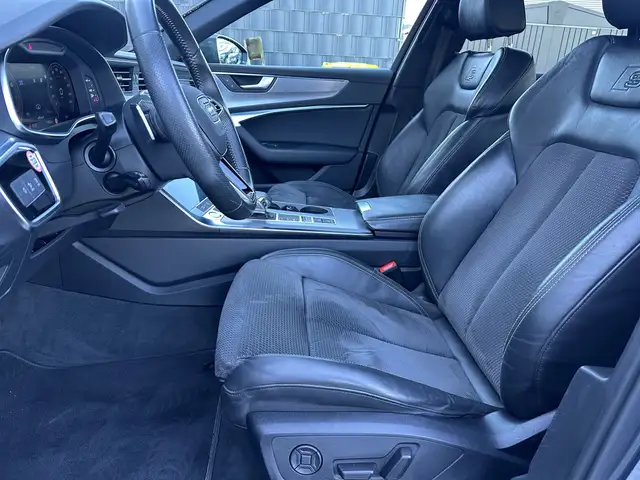 Audi A6 Avant view 9