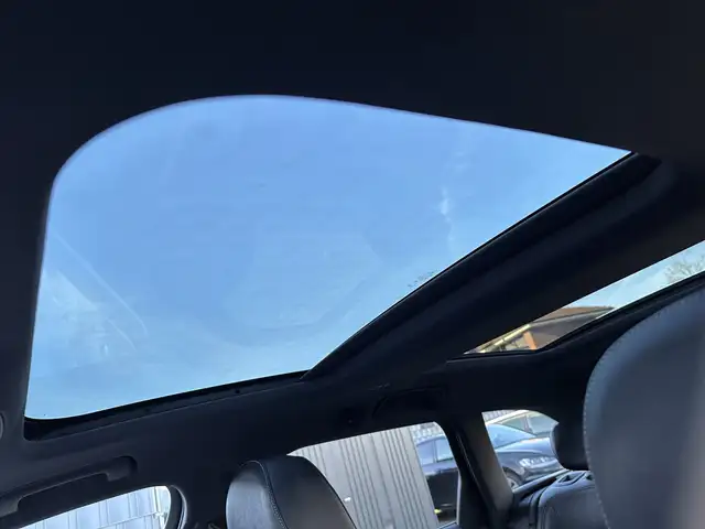 Audi A6 Avant view 10