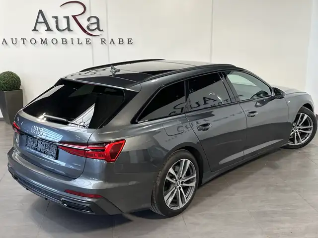 Audi A6 Avant view 5