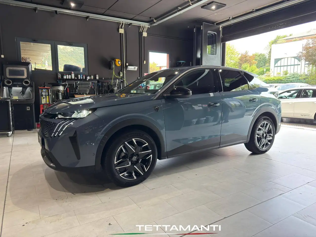 Peugeot 3008 1.2 hybrid Allure 145cv e-dcs6 RESTAYLING, миниатюра 4