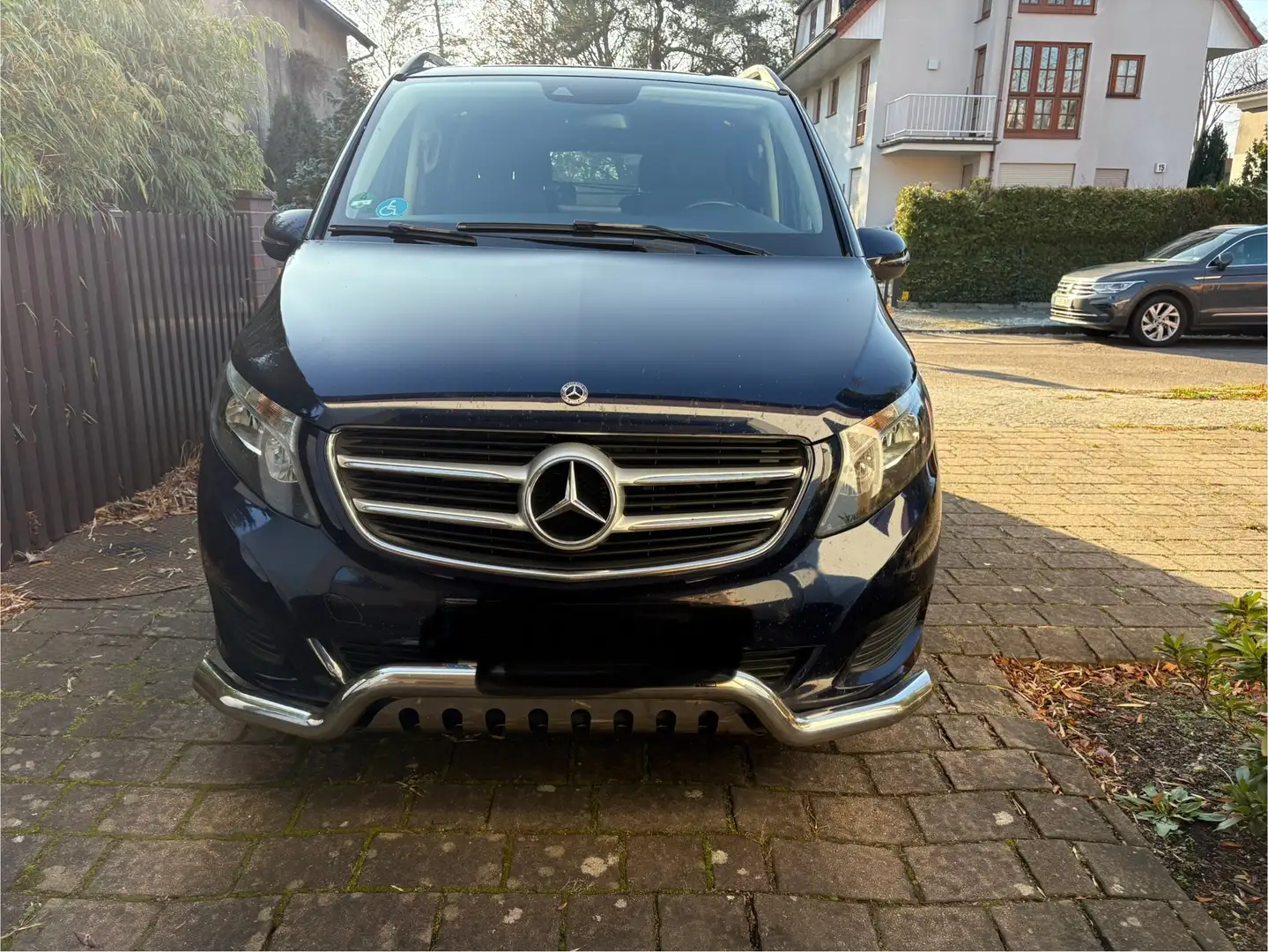Mercedes-Benz V 220 V-Klasse Diesel (BlueTEC) d kompakt 7G-TRONIC Edition - 2