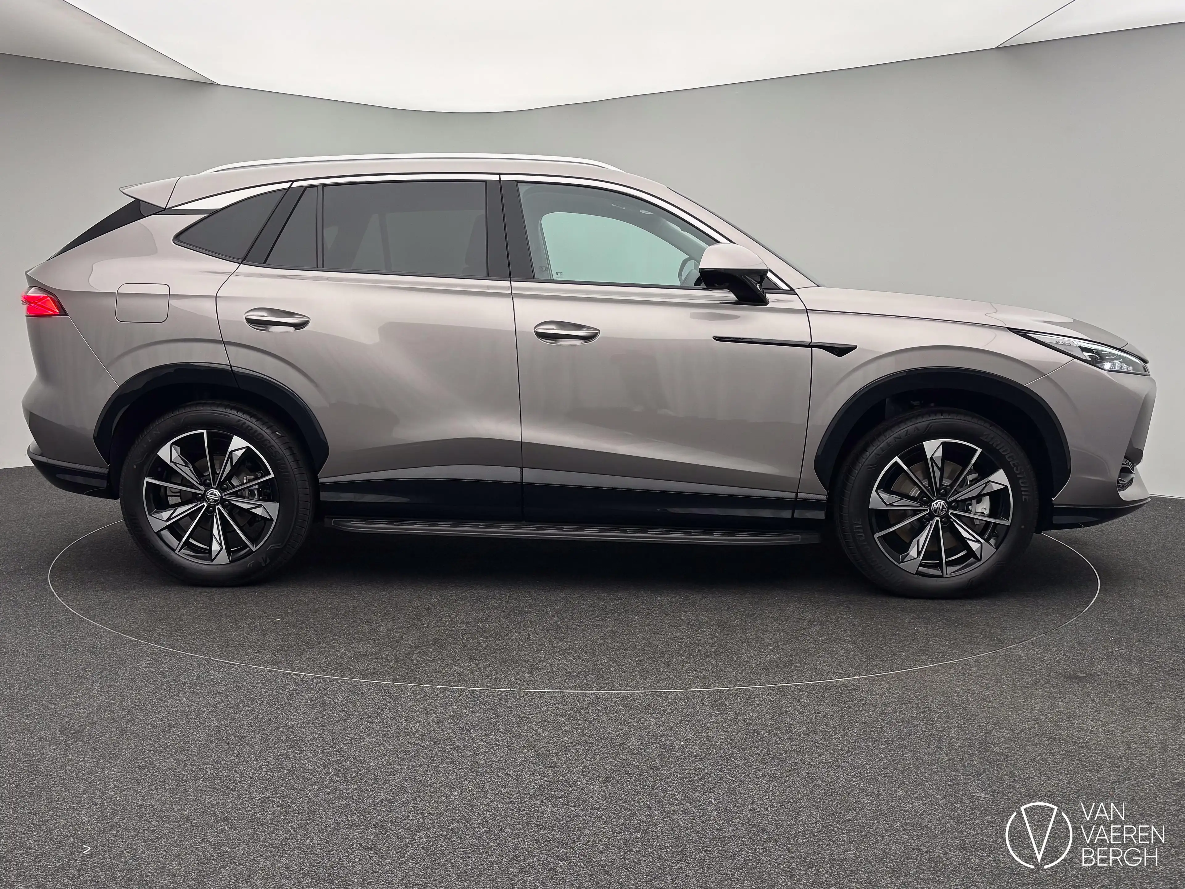 MG HS PHEV /Comfort/ 1.5 turbo / 7j garantie — photo 13