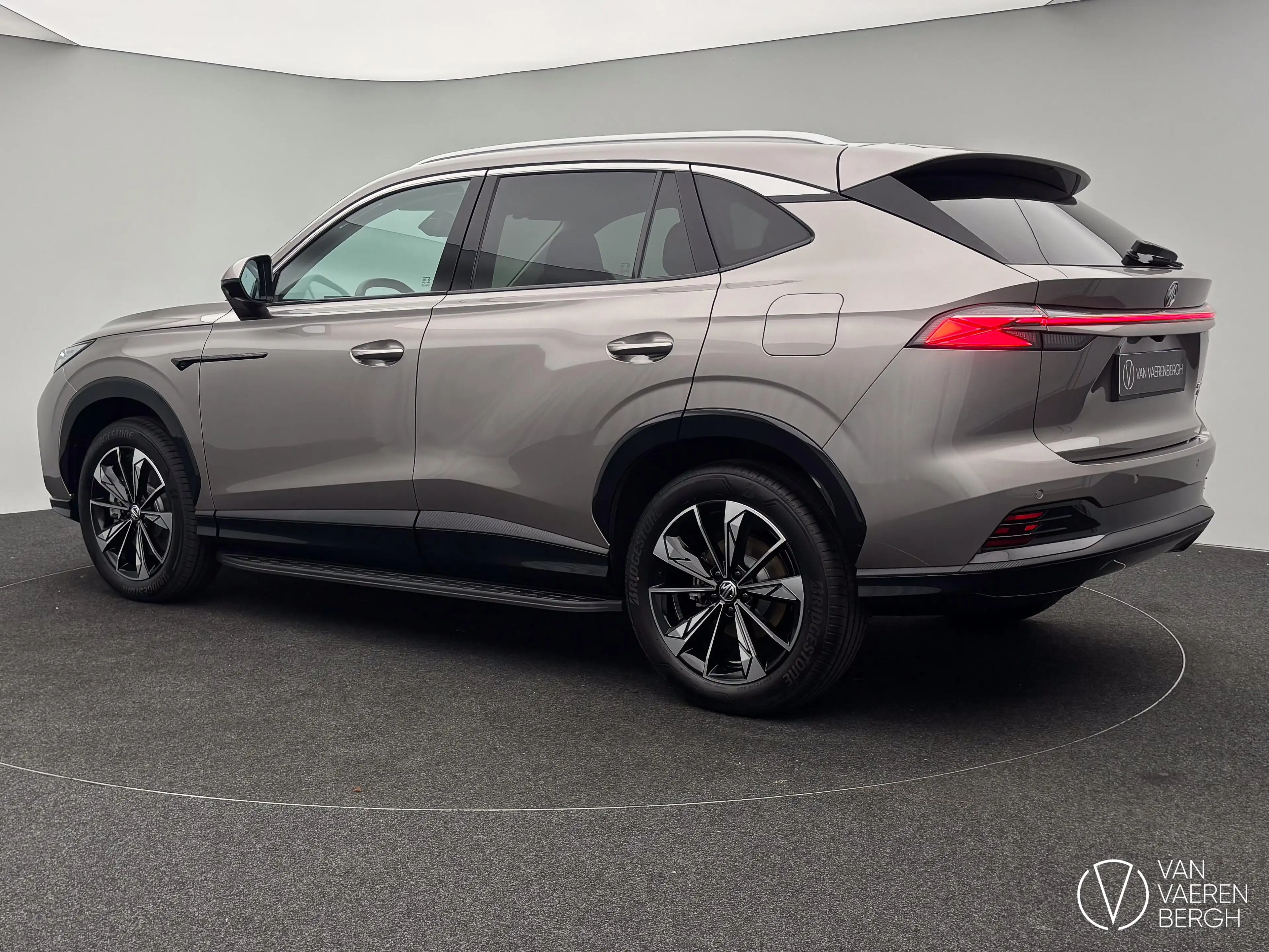 MG HS PHEV /Comfort/ 1.5 turbo / 7j garantie — photo 15