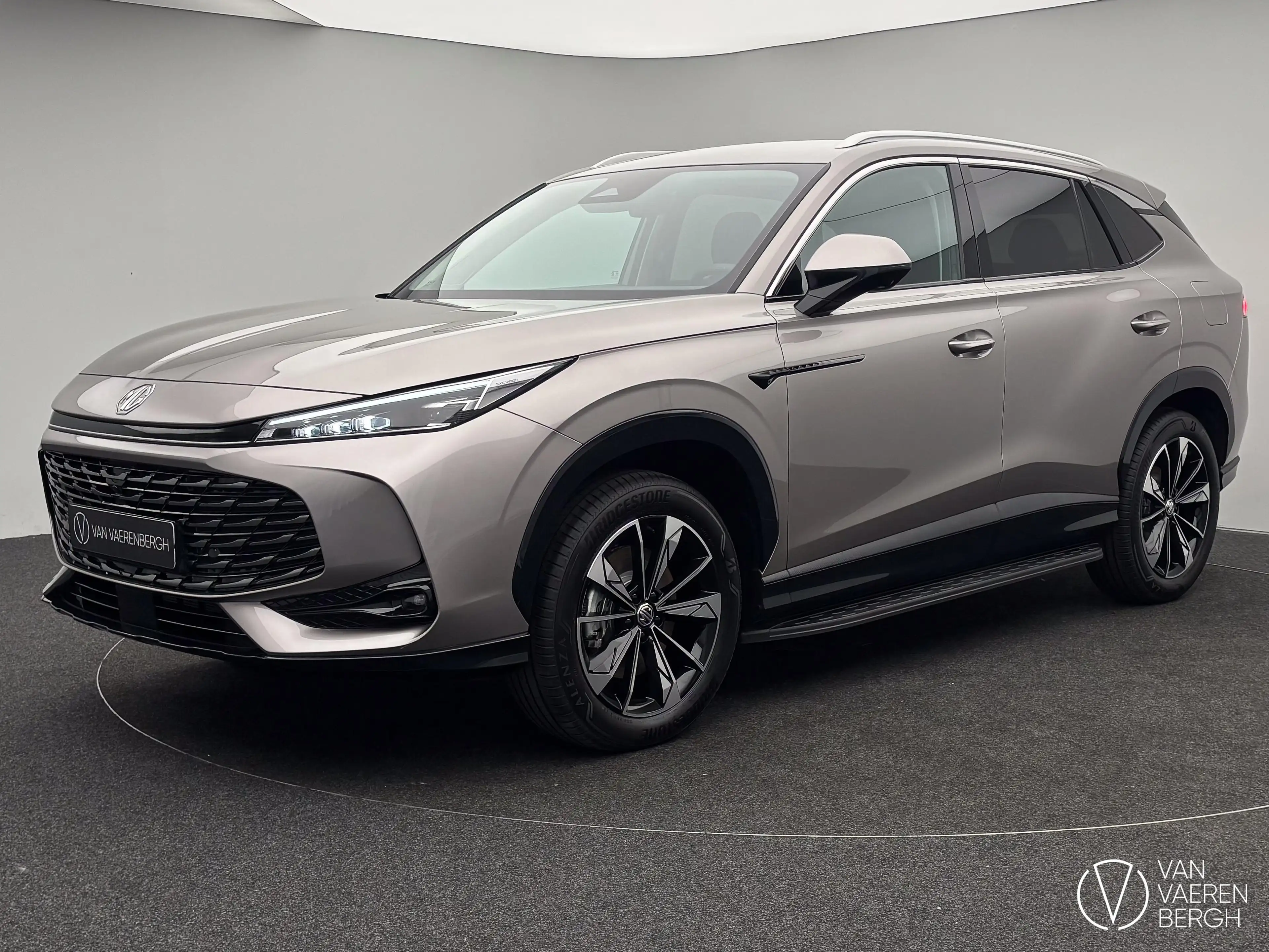 MG HS PHEV /Comfort/ 1.5 turbo / 7j garantie
