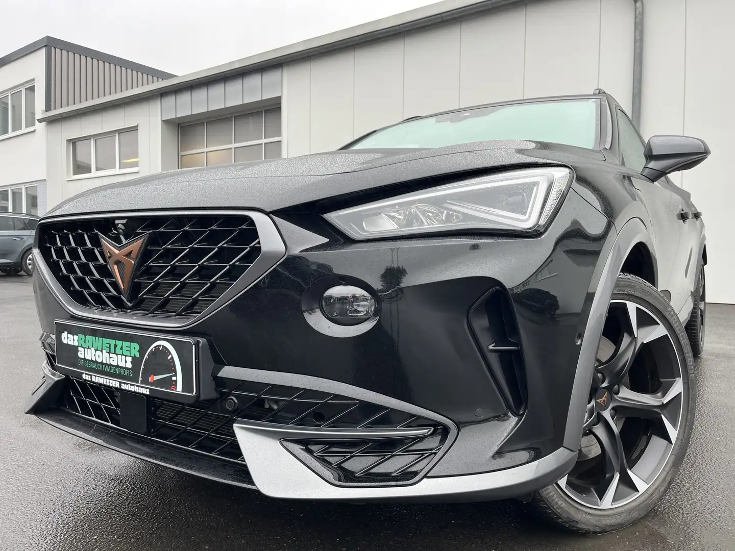 CUPRA Formentor VZ 1.4 TSI e-HYBRID 188€ m. 20% Anzahlung AHK Pa Noir - 1