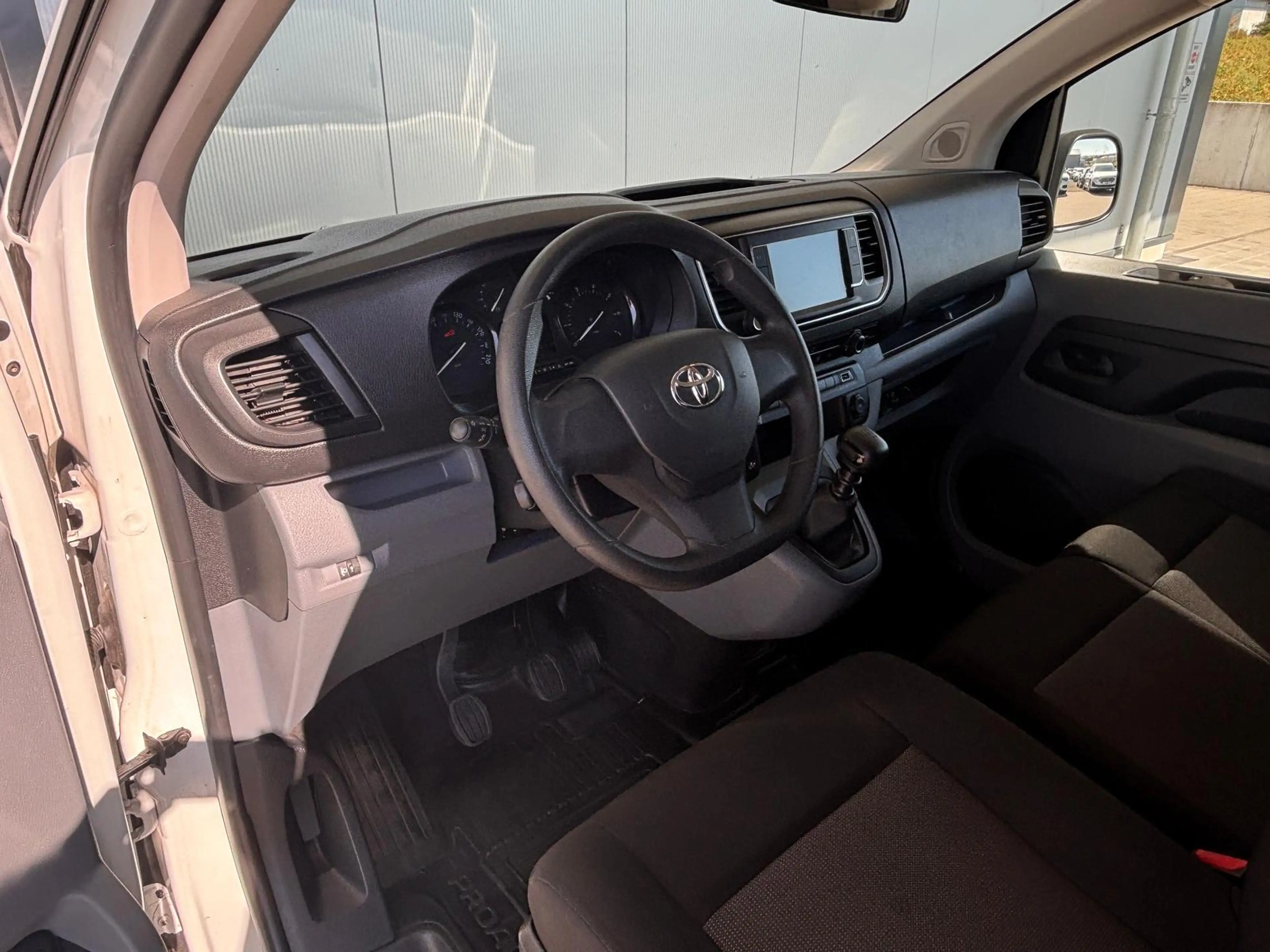 Toyota Proace Kasten Meister*Klima*CarPlay*PDC*1.Hand* — photo 11