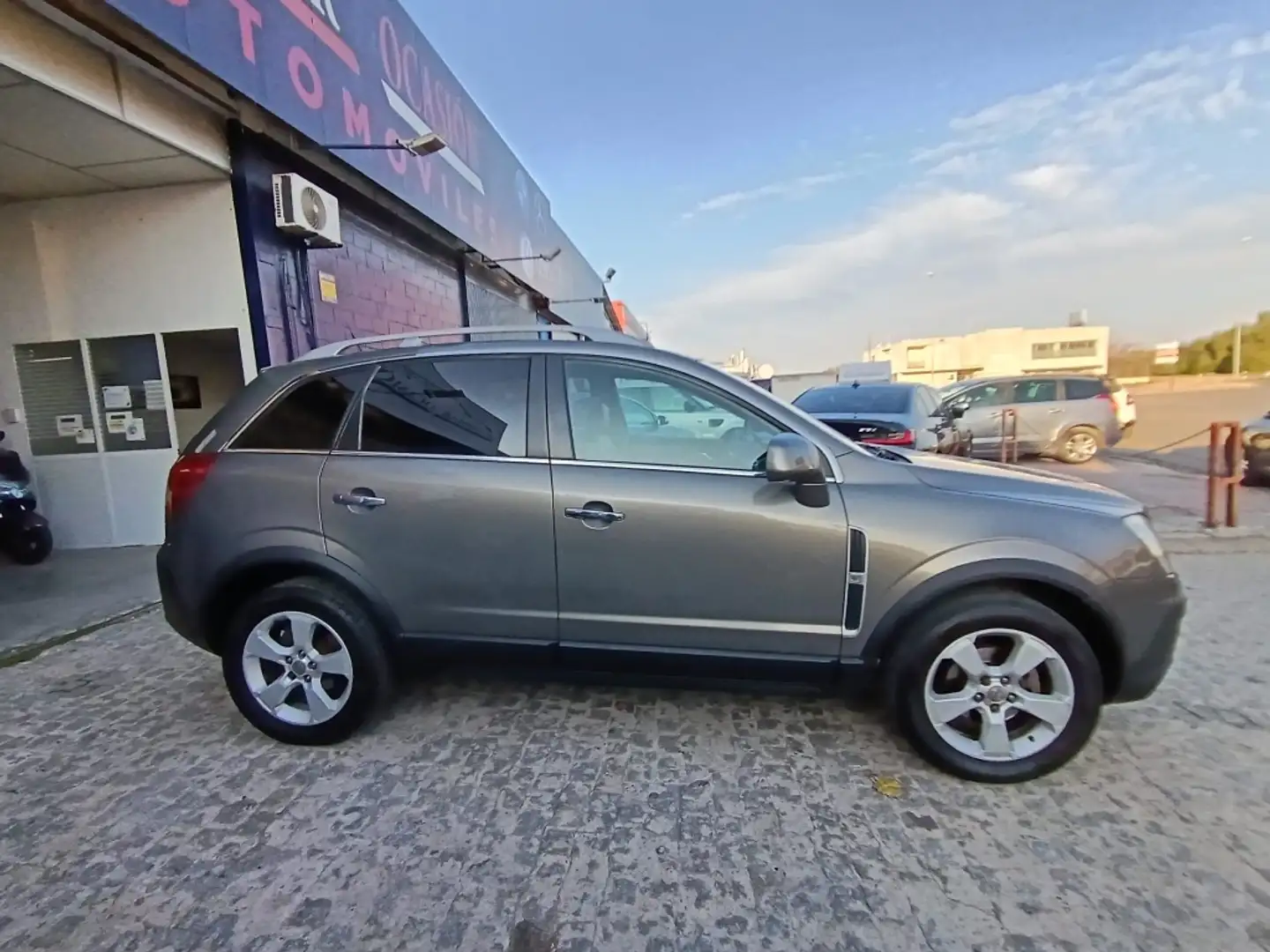 Opel Antara 2.0CDTI Cosmo Plus Aut. 150 Gris - 2