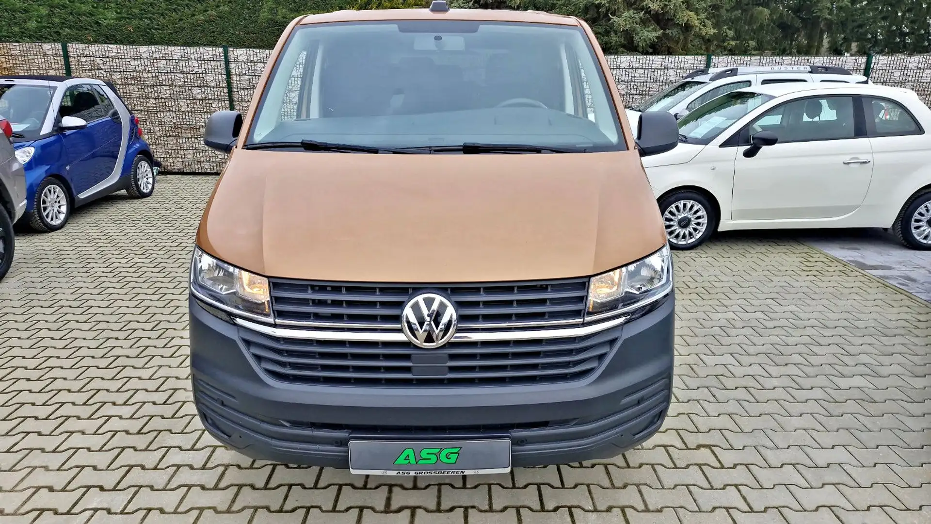 Volkswagen T6 Transporter T6.1-Transporter Lang /DSG/AHK/CarPlay/ 9 Sitzer - 2