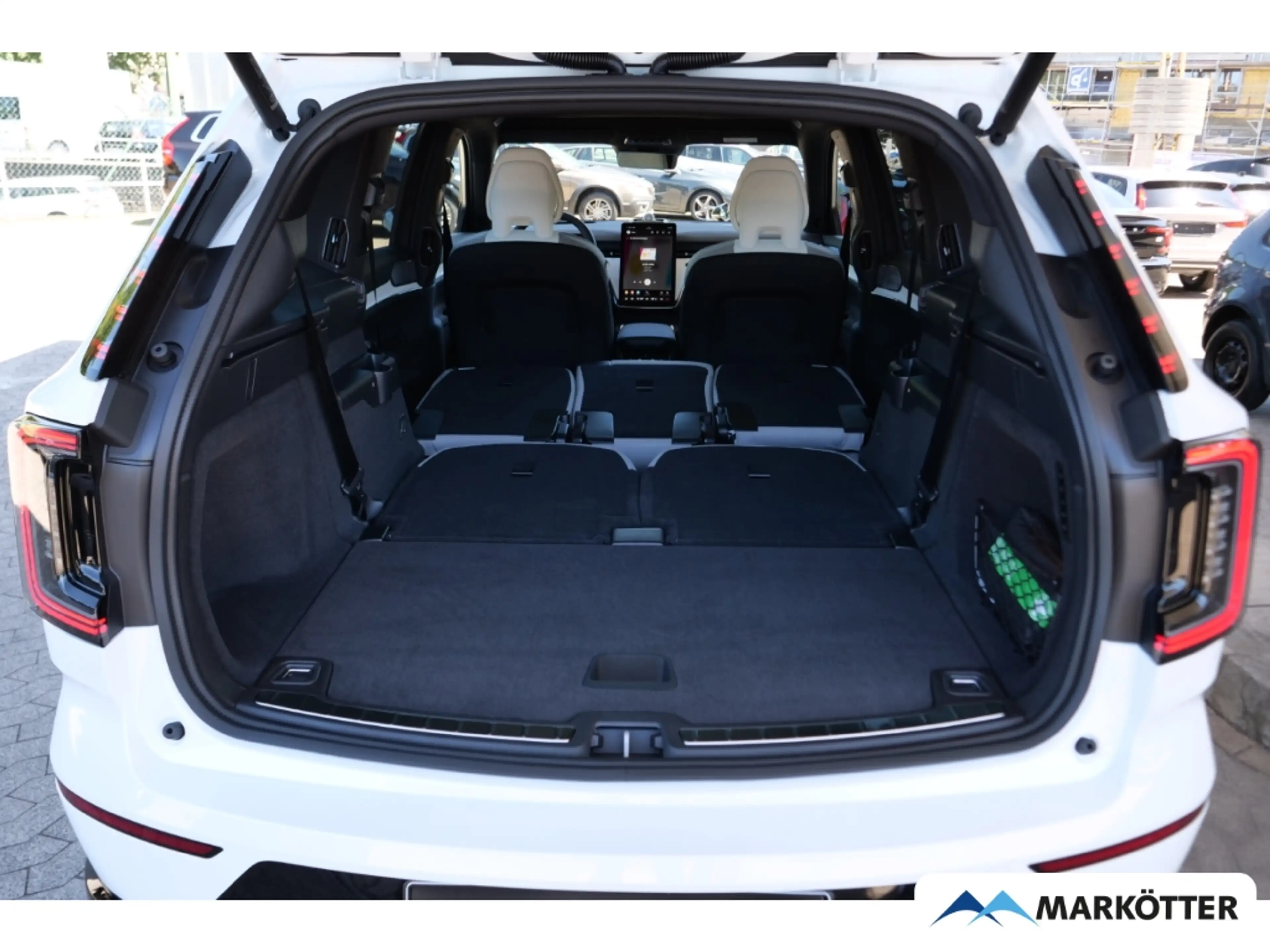 Volvo EX90 Ultra Twin Motor AWD 7-Sitzer/22''/B&W/AHK — photo 9