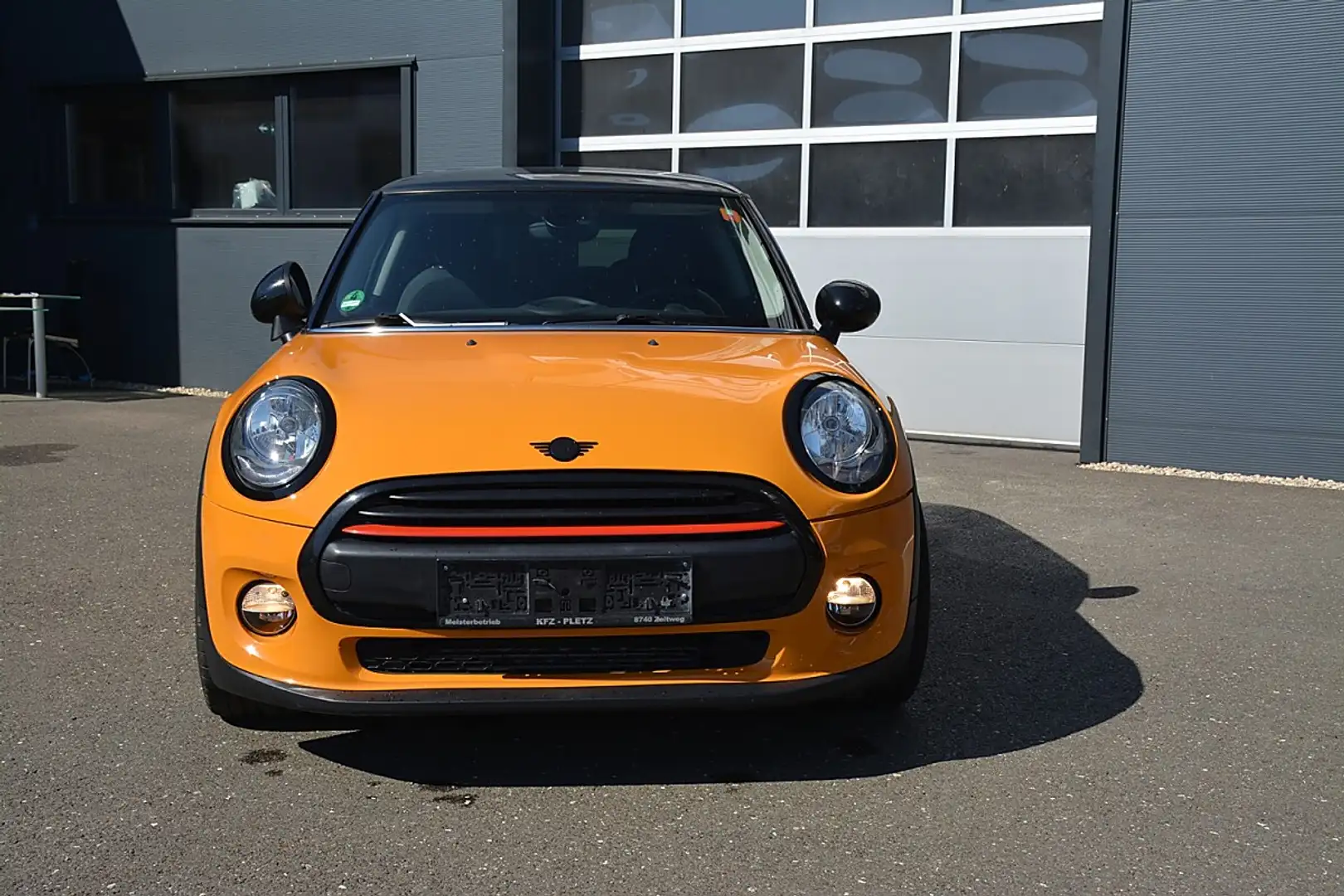 MINI One MINI Hatch One Orange - 2