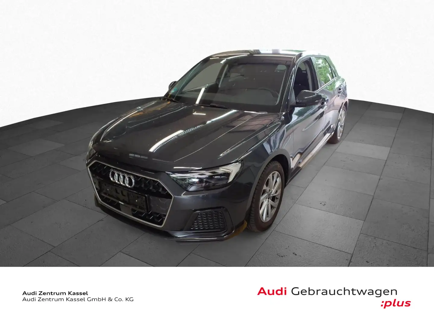 Audi A1 25 TFSI LED PDC+ CarPlay Grijs - 1