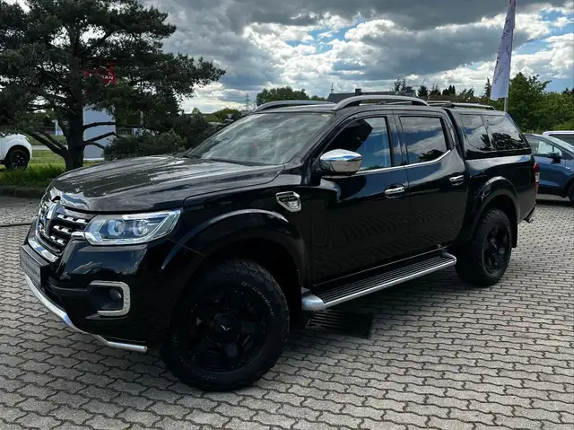 Renault Alaskan