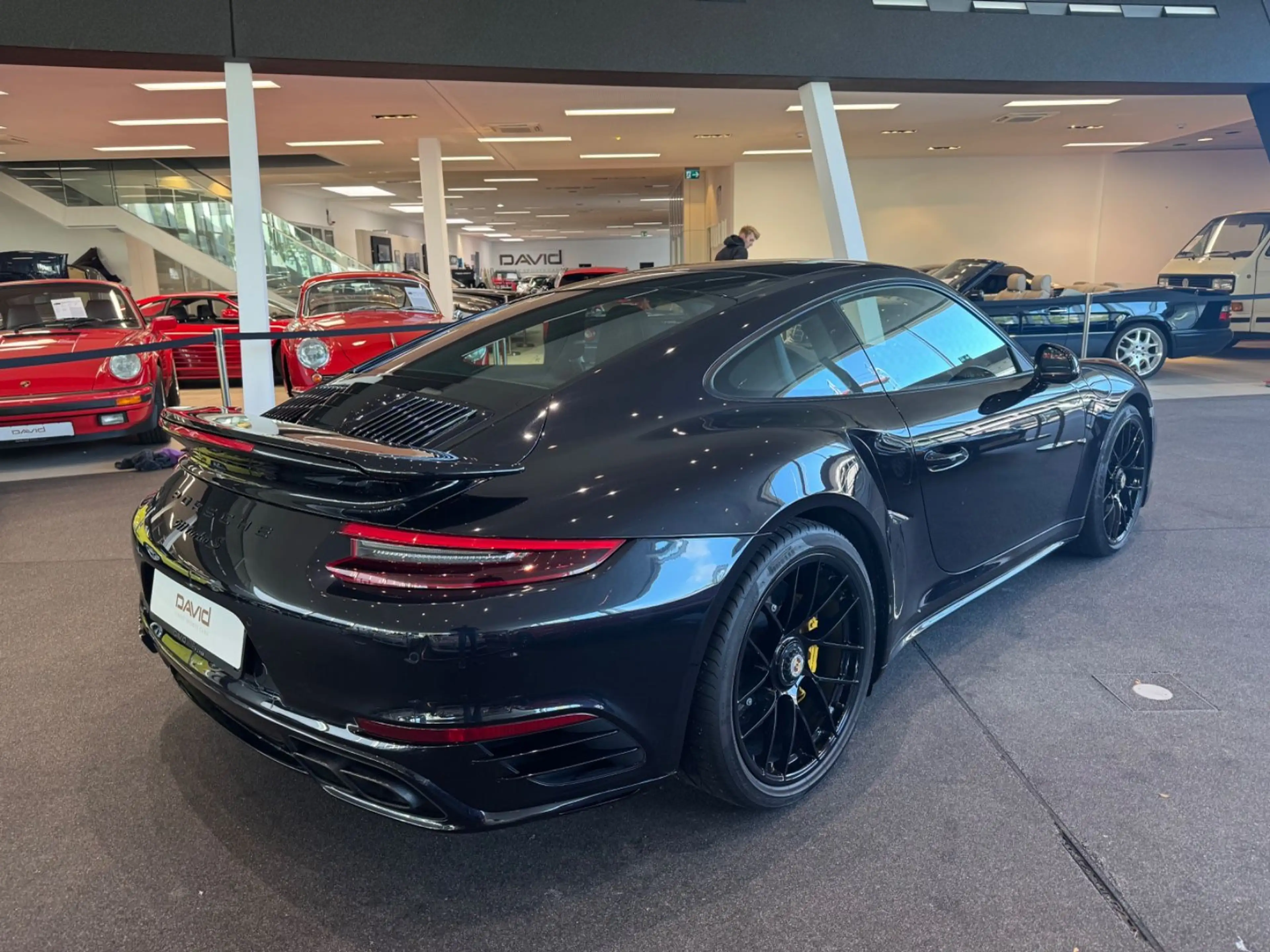 Porsche 991 .2 Turbo S Coupé *Approved*1. Hand*VAT*Lift* — photo 4