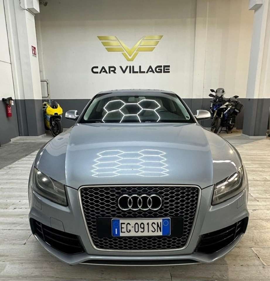Audi RS5 RS 5 Coupé 4.2 V8 FSI quattro S tronic