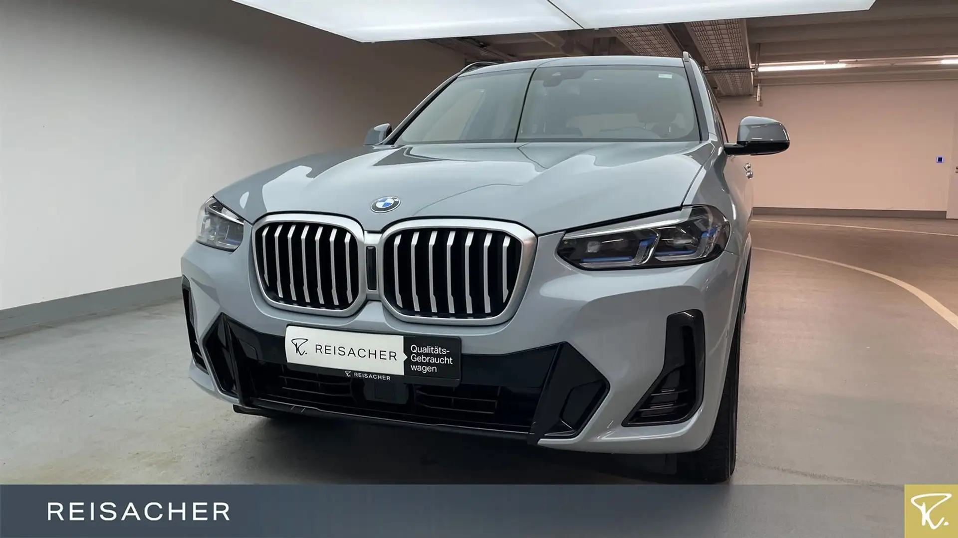 BMW X3 xDrive 20d A M-Sport,Pano,AHK,HUD,ACC,LCProf Grau - 1