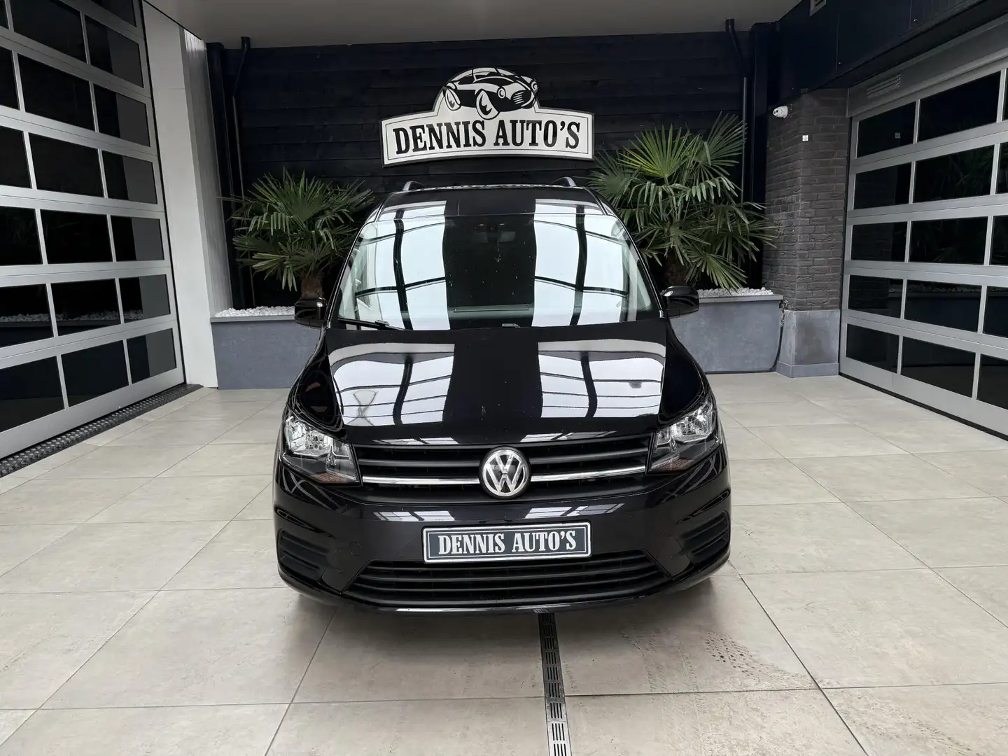 Volkswagen Caddy Maxi 1.4 TSI Trendline 7 personen maxi! Zwart - 2
