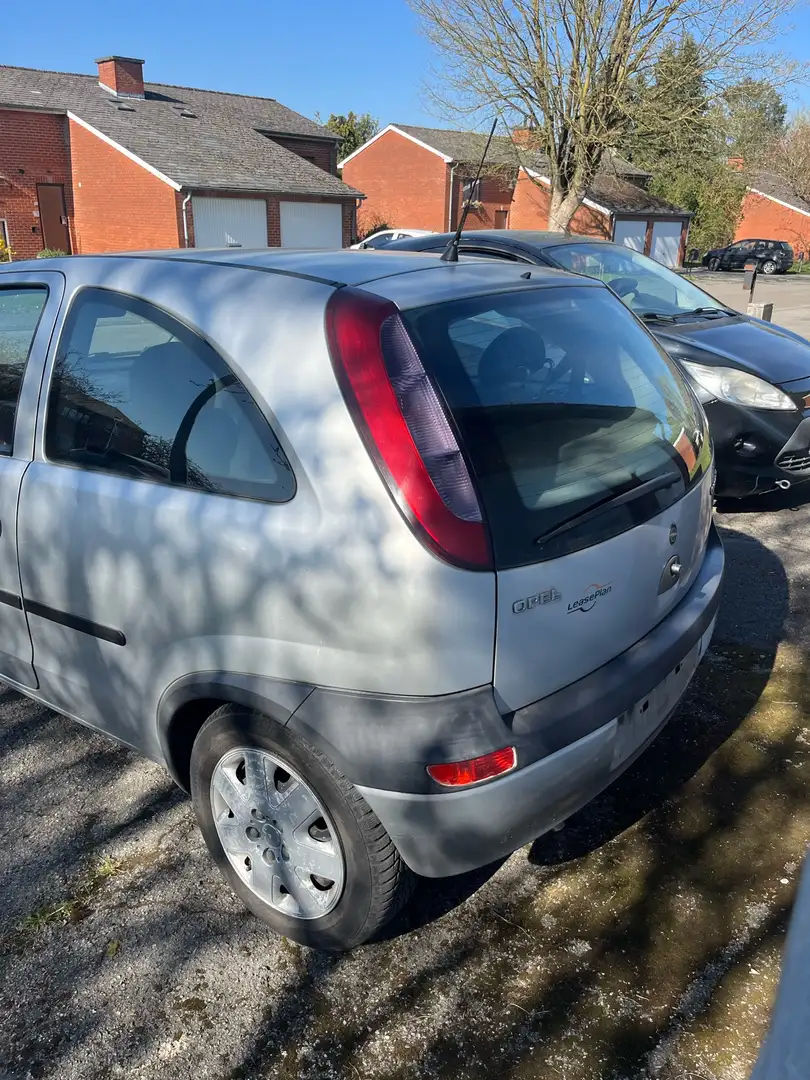 Opel Corsa - 1