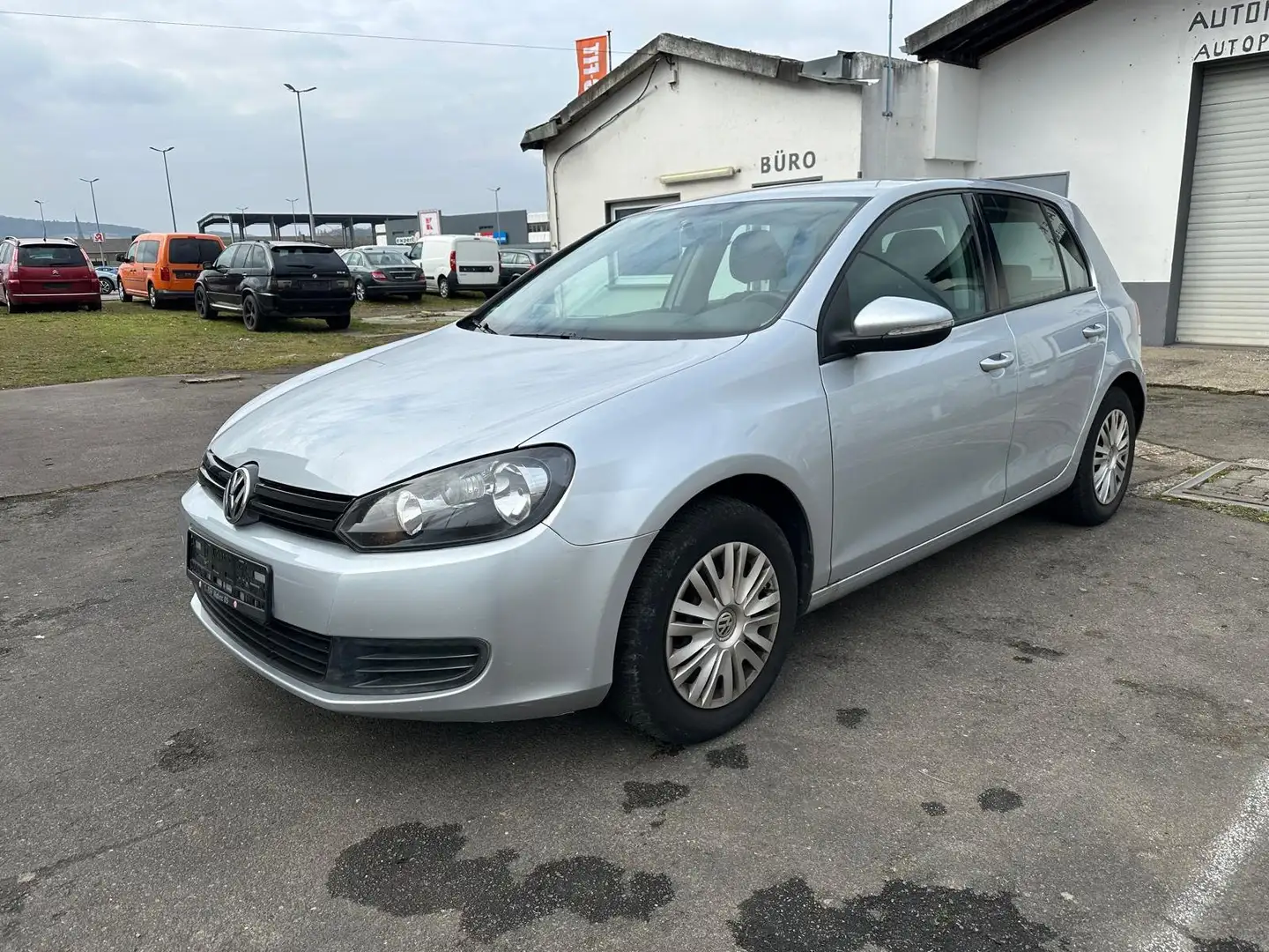 Volkswagen Golf 1.6 DSG 7-Gang Trendline *Nur 101 tkm *Klima* Gris - 1