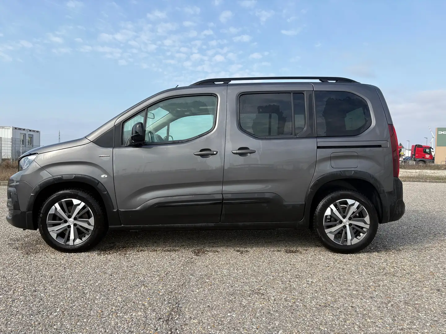 Peugeot Rifter Rifter 1,5 BlueHDI 130 S GT-Line// 1.Besitz Grau - 2
